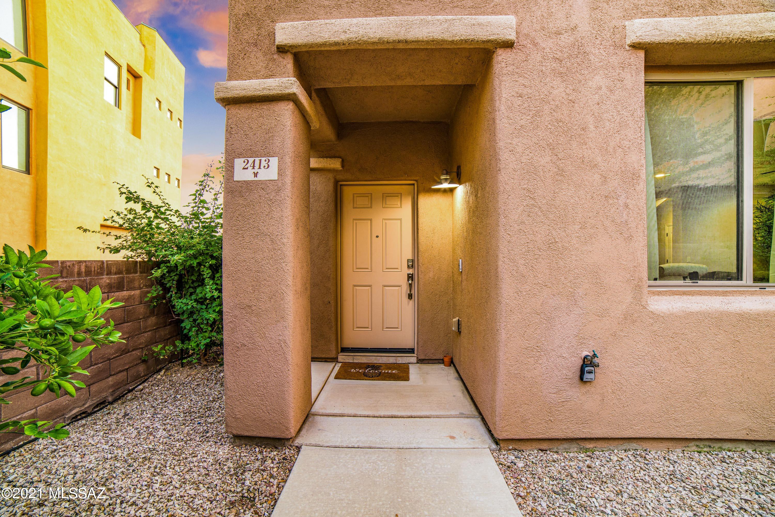 2413 E Autumn Flower Drive