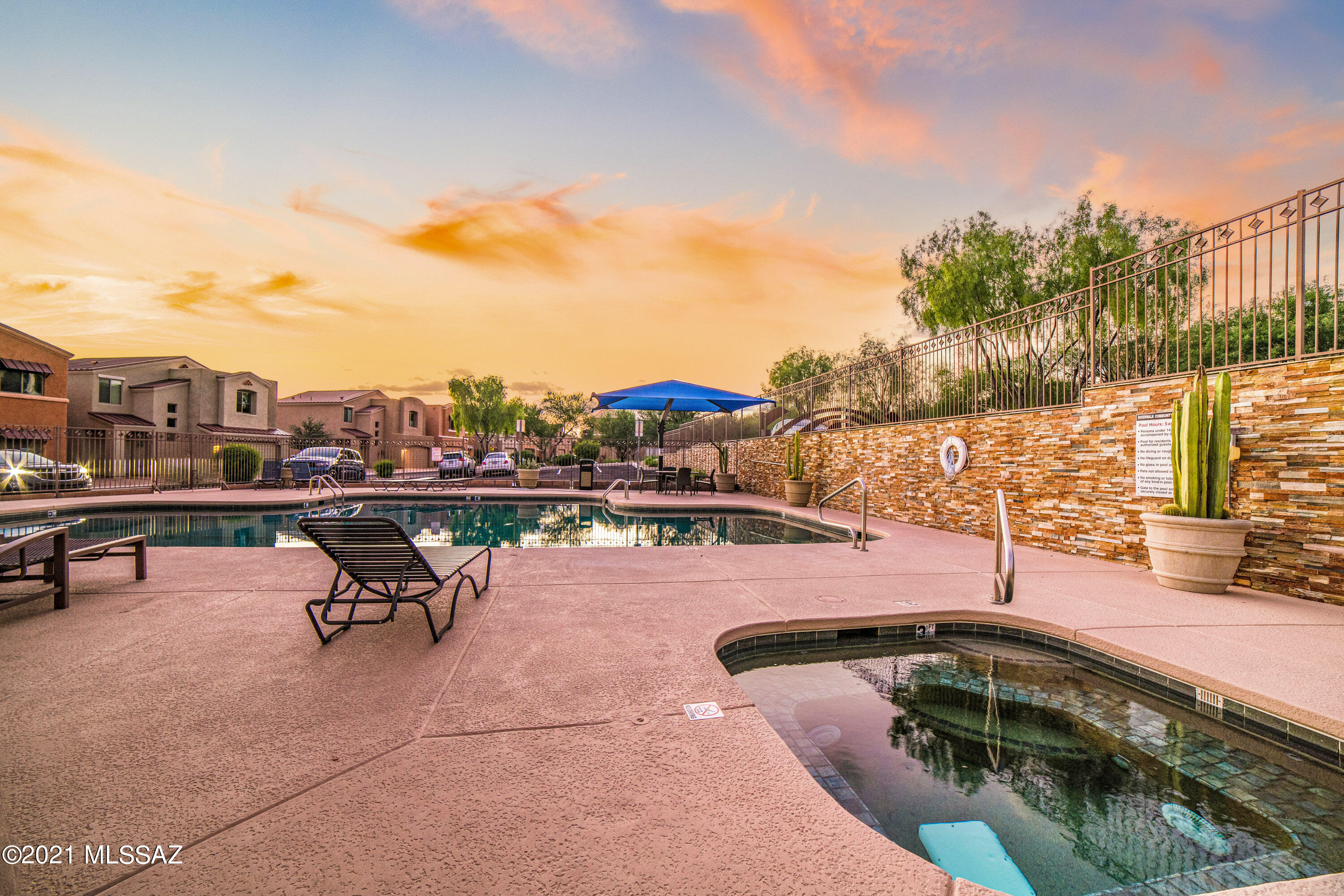 2413 E Autumn Flower Drive
