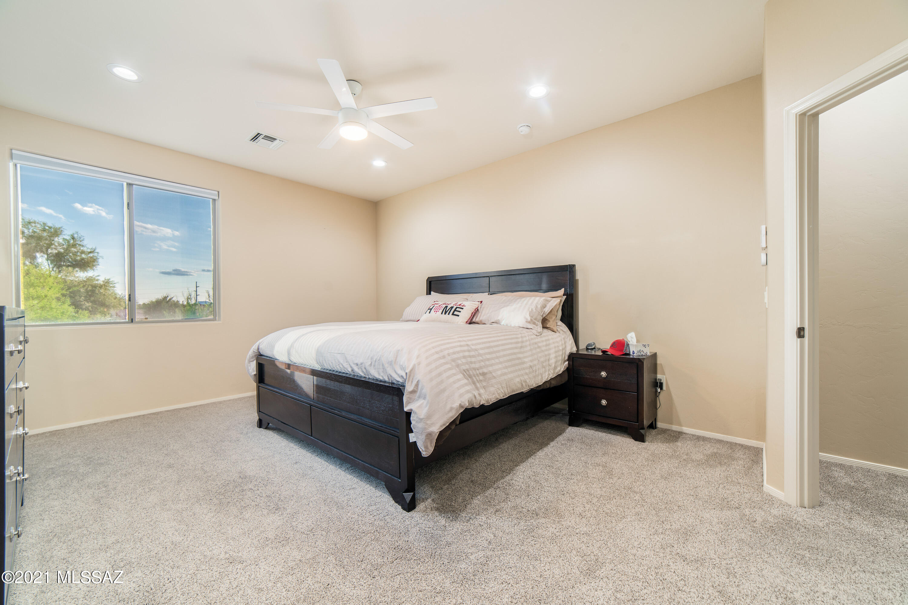 2413 E Autumn Flower Drive