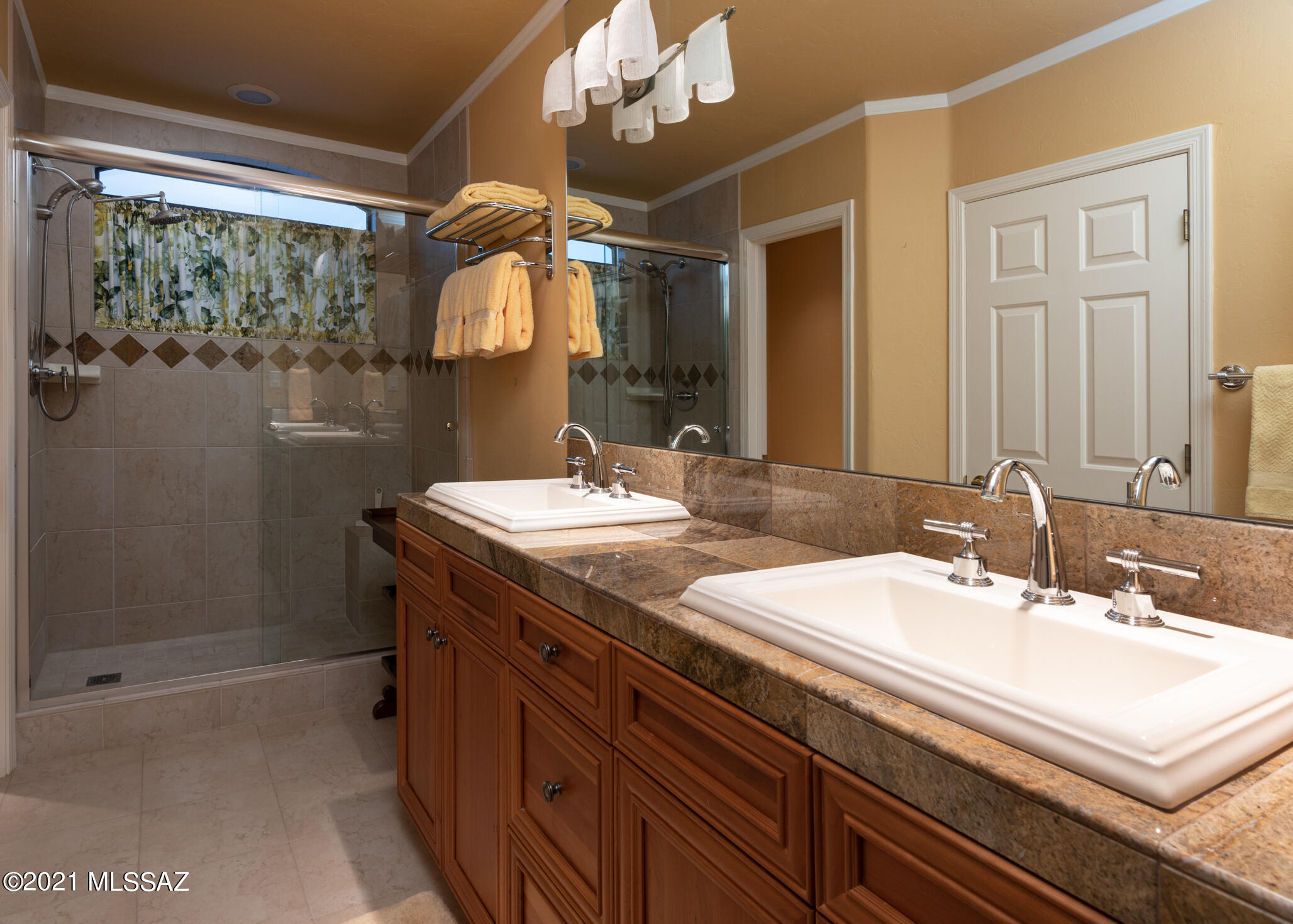 6271 N Calle Del Venado