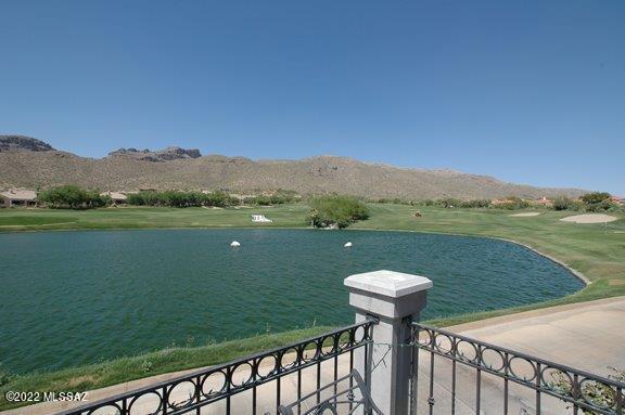 5069 N Pinnacle Cove Drive