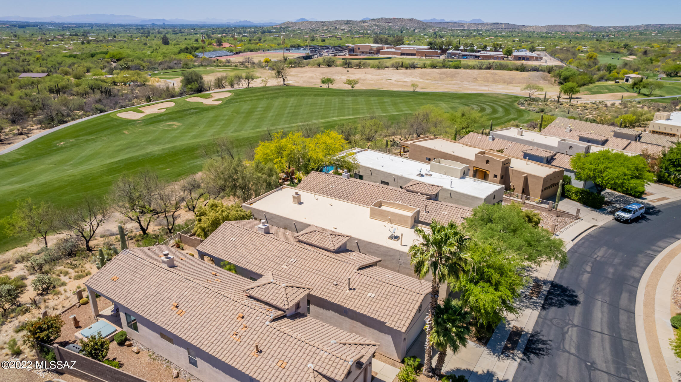 5069 N Pinnacle Cove Drive