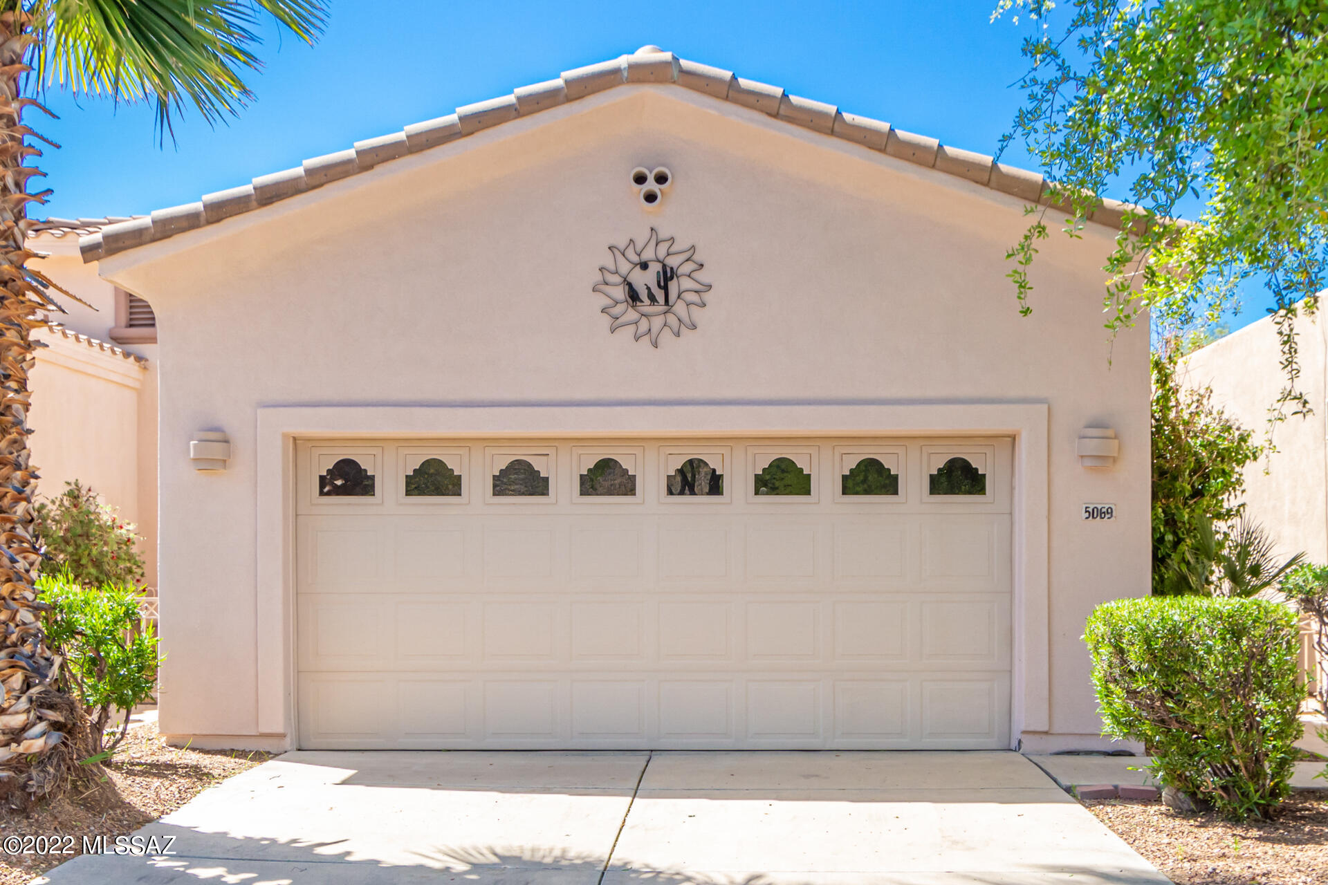 5069 N Pinnacle Cove Drive