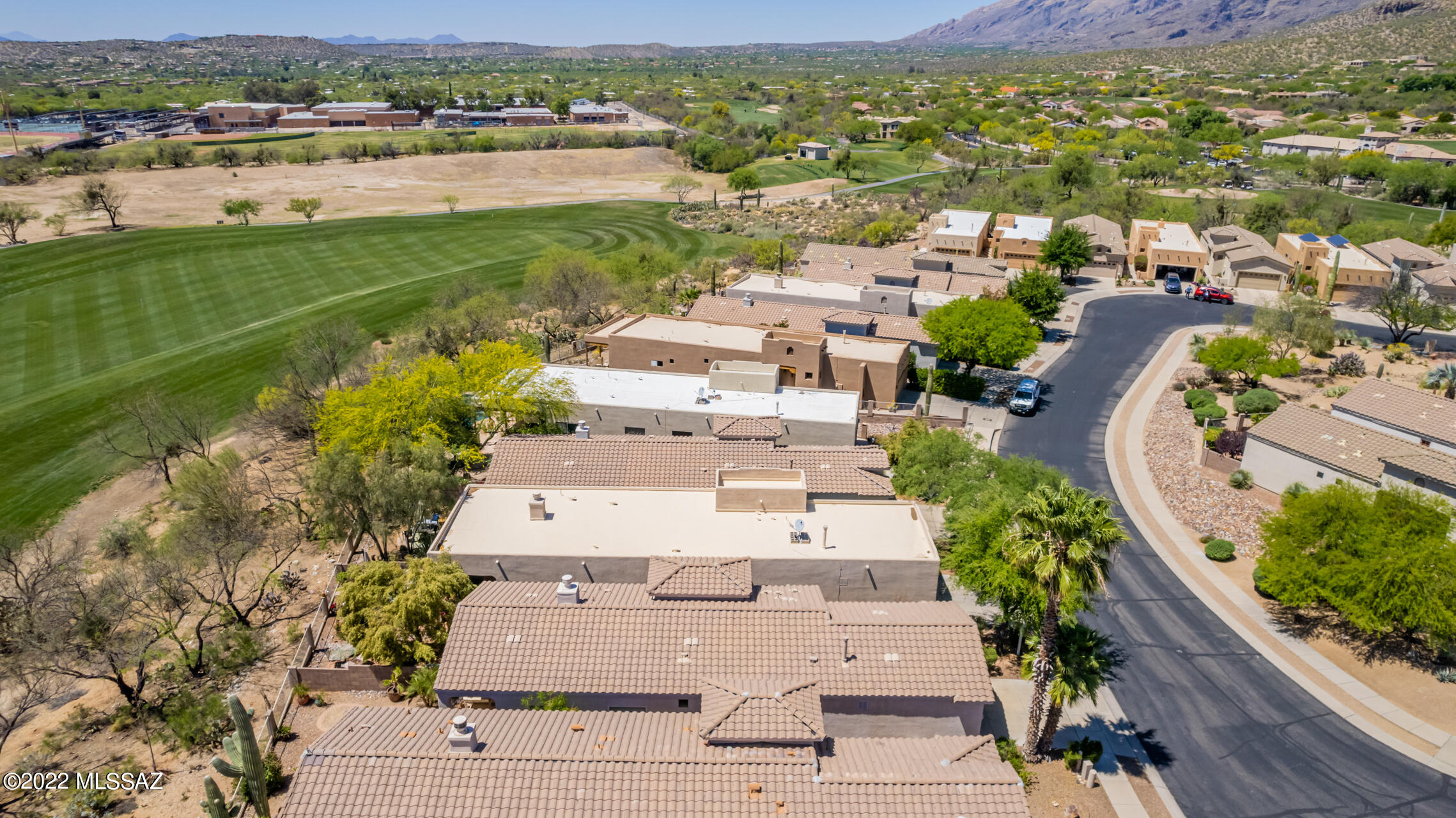 5069 N Pinnacle Cove Drive