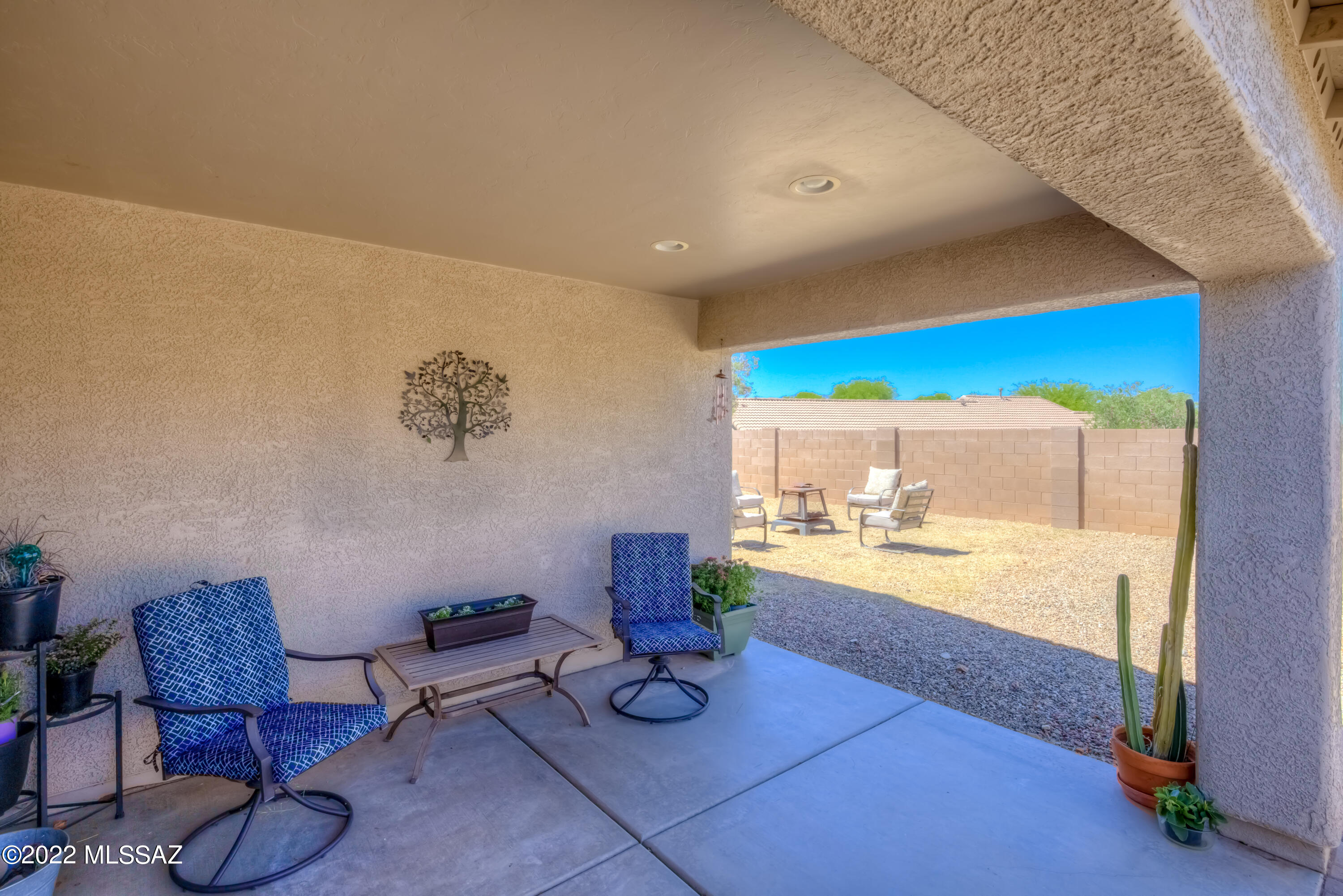 494 S Sunny Rock Drive