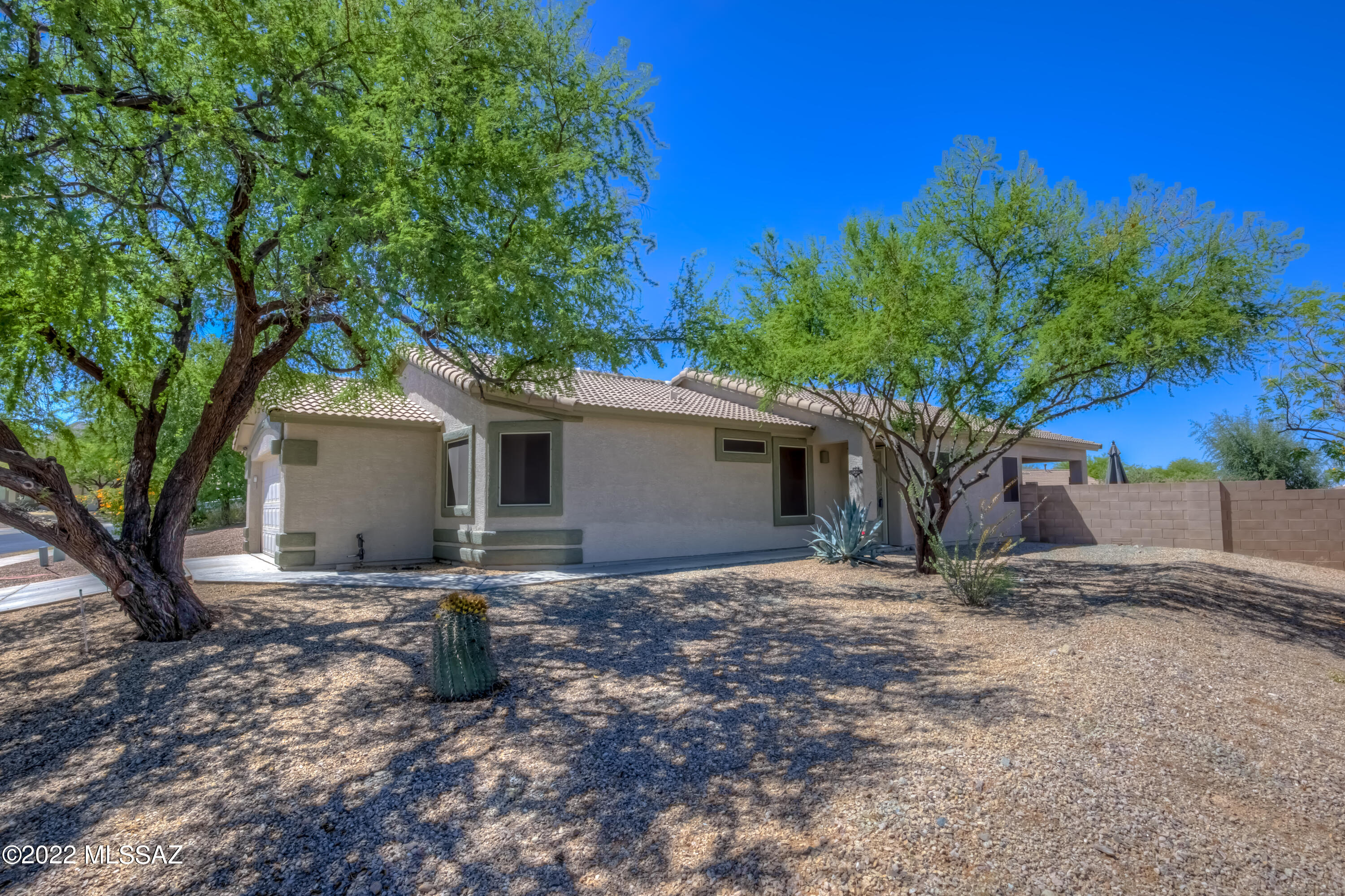 494 S Sunny Rock Drive