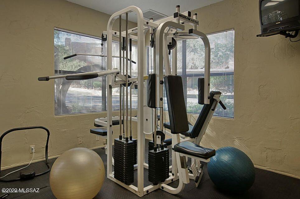 6655 N Canyon Crest Drive Unit: 10158