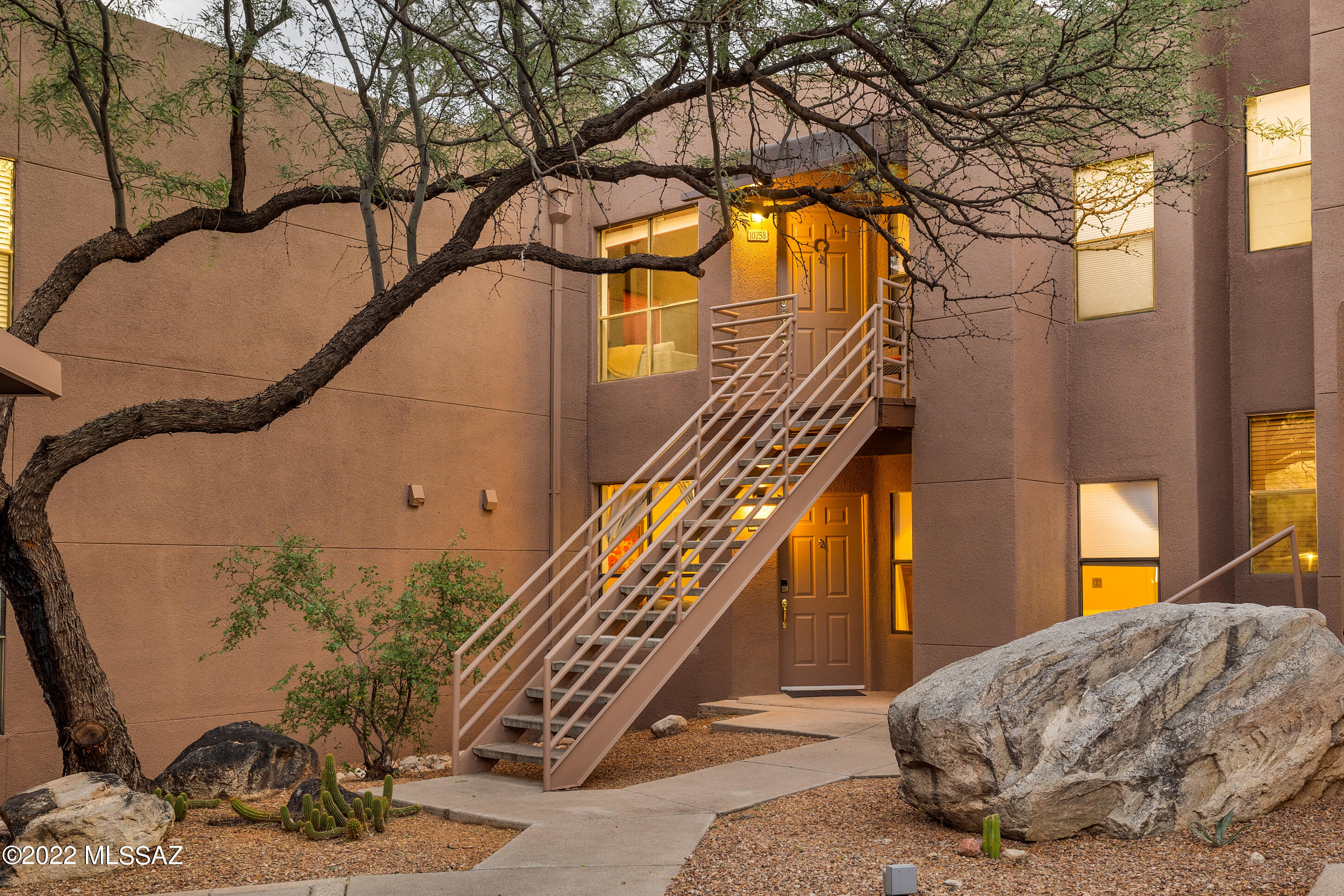 6655 N Canyon Crest Drive Unit: 10158