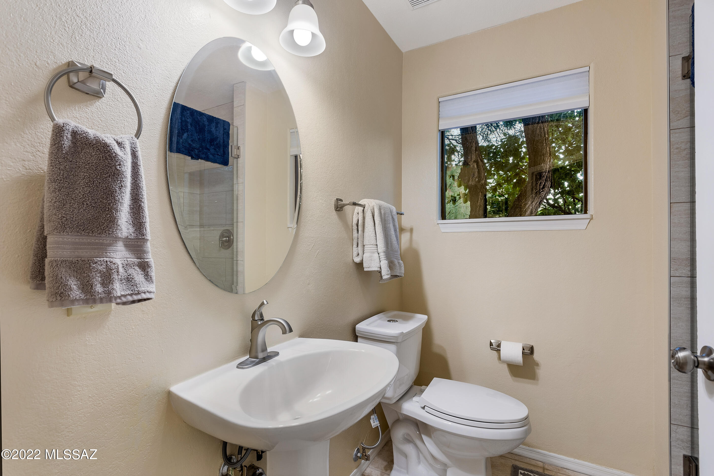 6655 N Canyon Crest Drive Unit: 10158