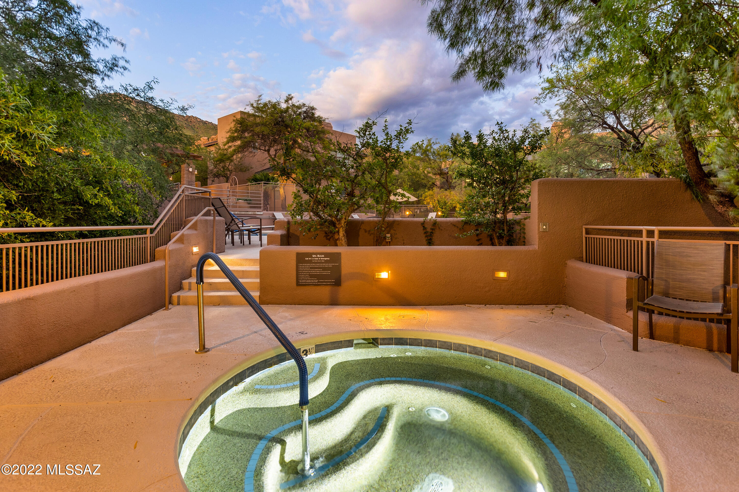 6655 N Canyon Crest Drive Unit: 10158
