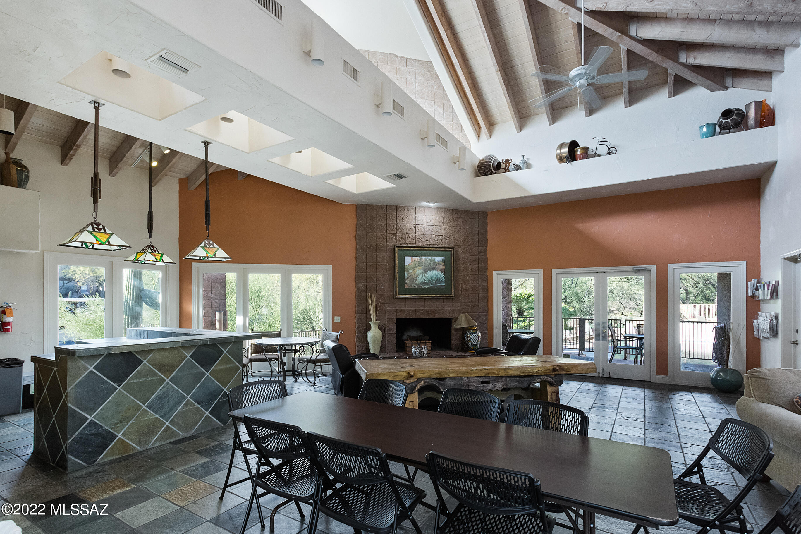 6655 N Canyon Crest Drive Unit: 10158