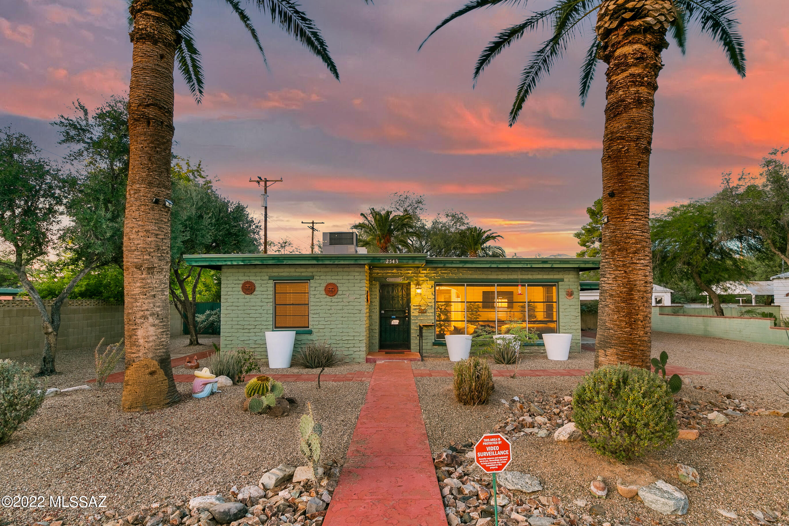 2543 E Monte Vista Drive