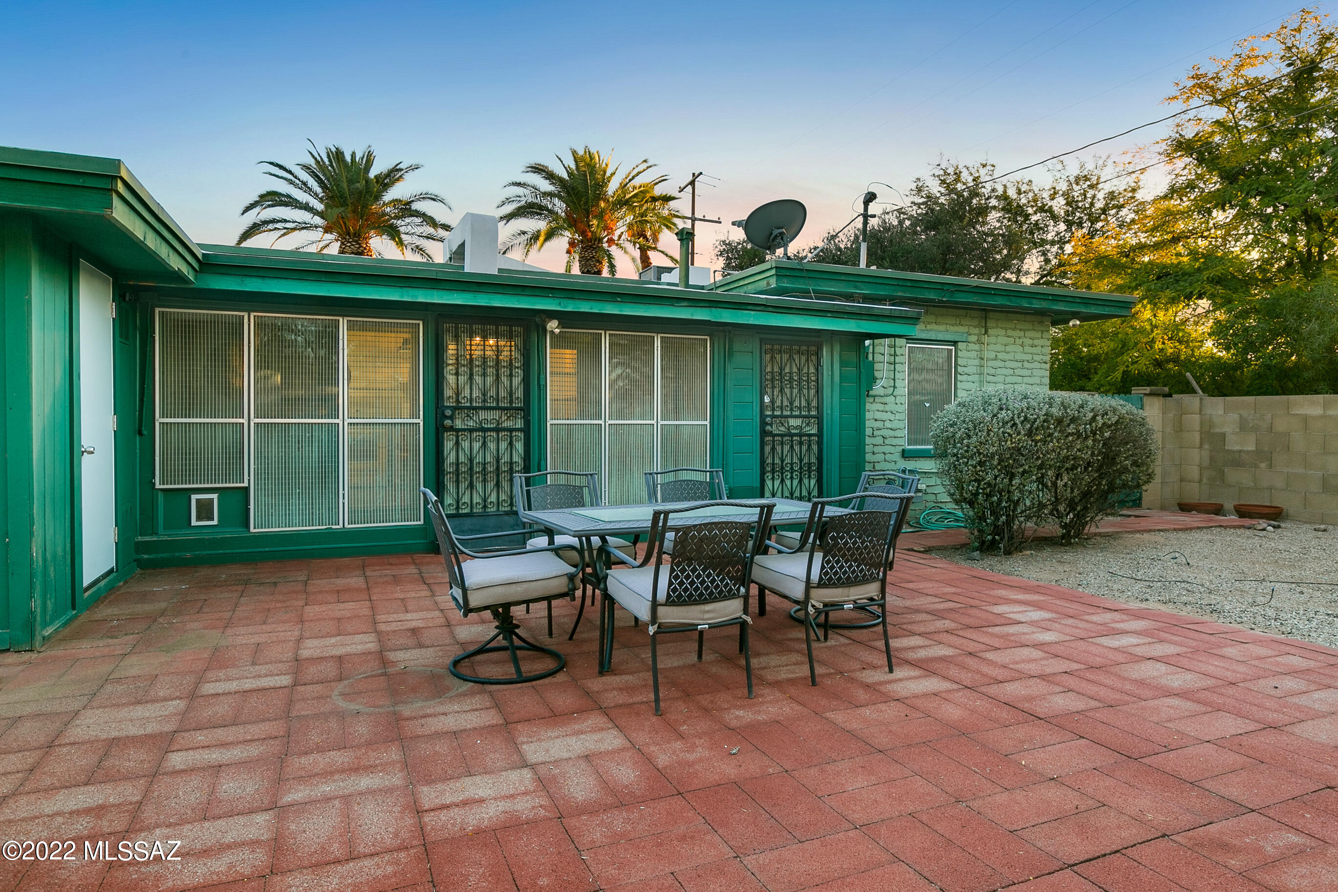2543 E Monte Vista Drive