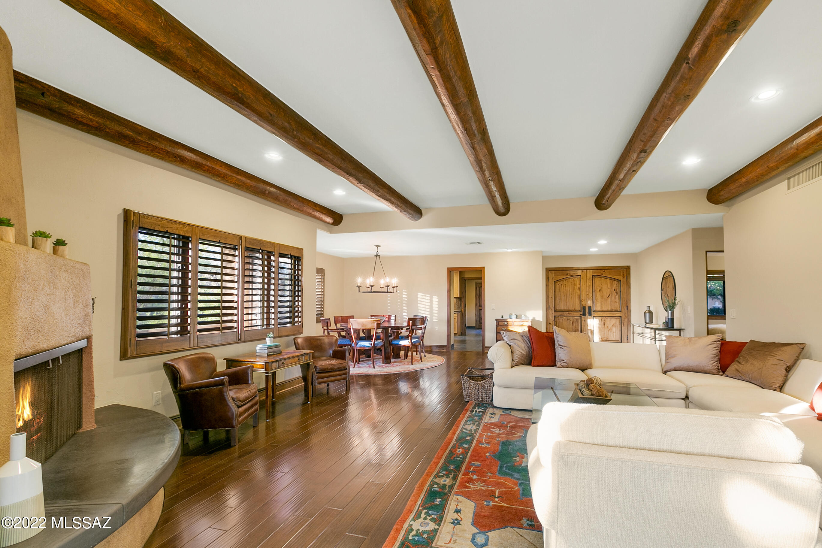 3457 N Country Club Vista Circle