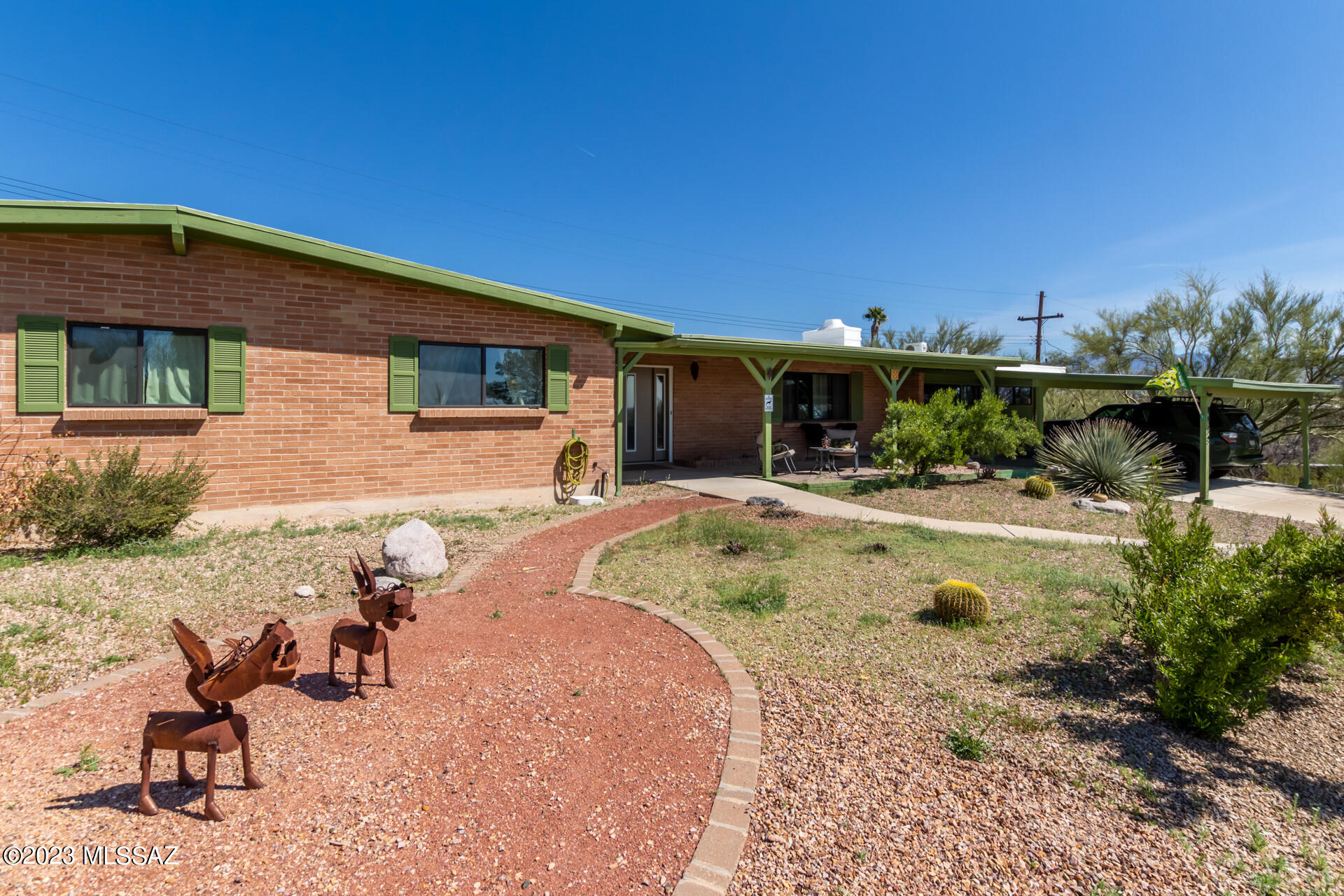8935 E Driftwood Trail