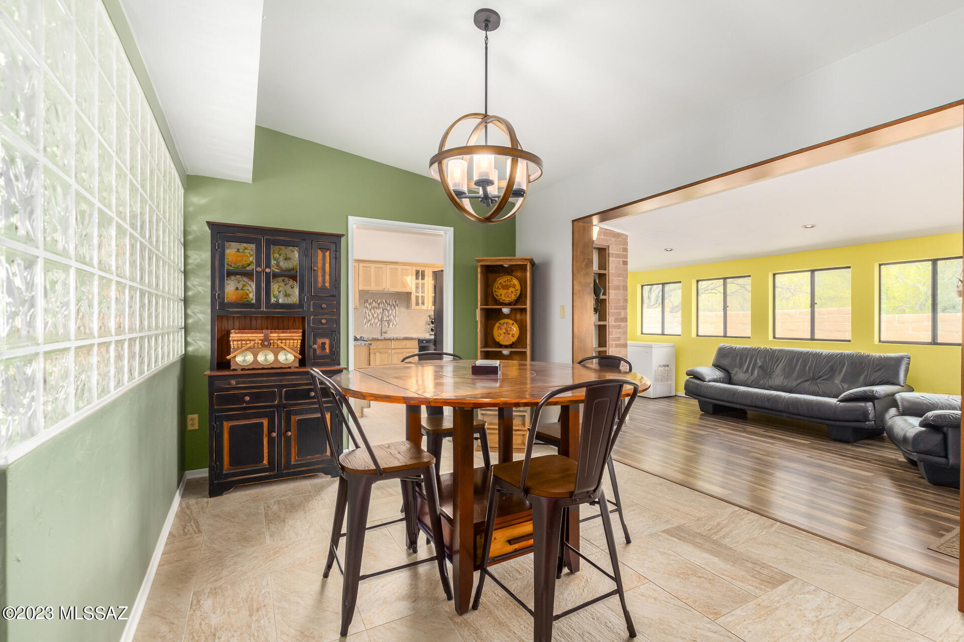 8935 E Driftwood Trail