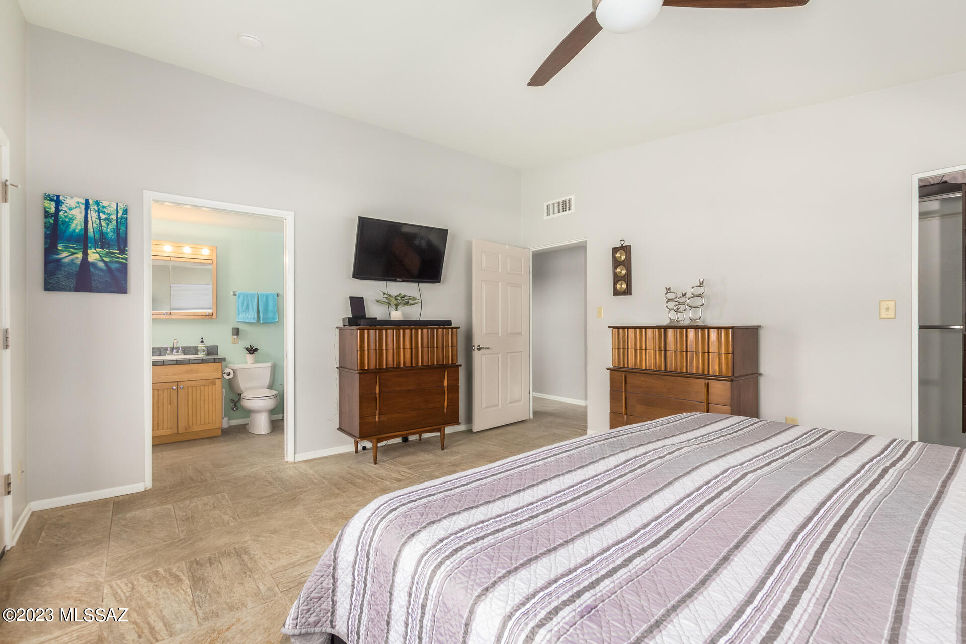 8935 E Driftwood Trail