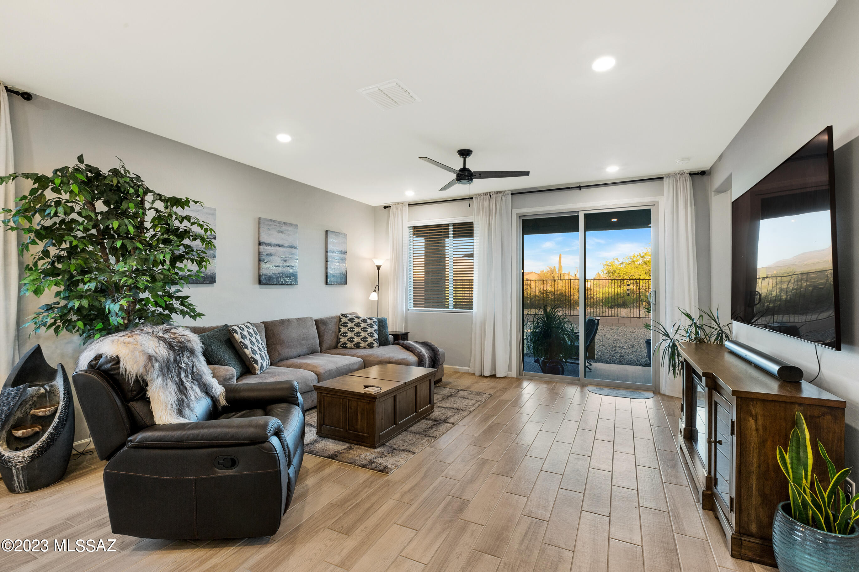 3467 W Scenic Park Drive