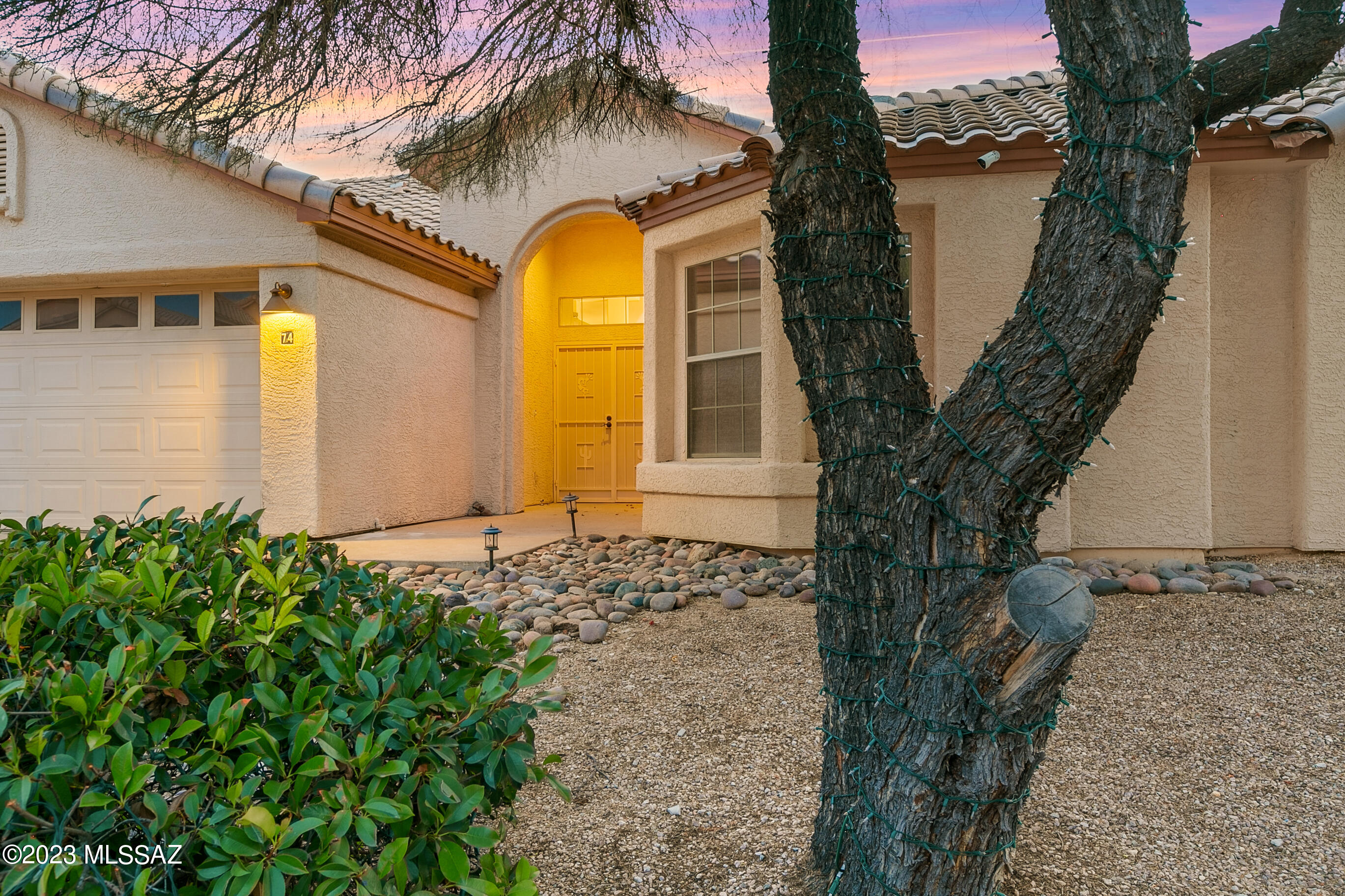 74 S Nightfall Avenue