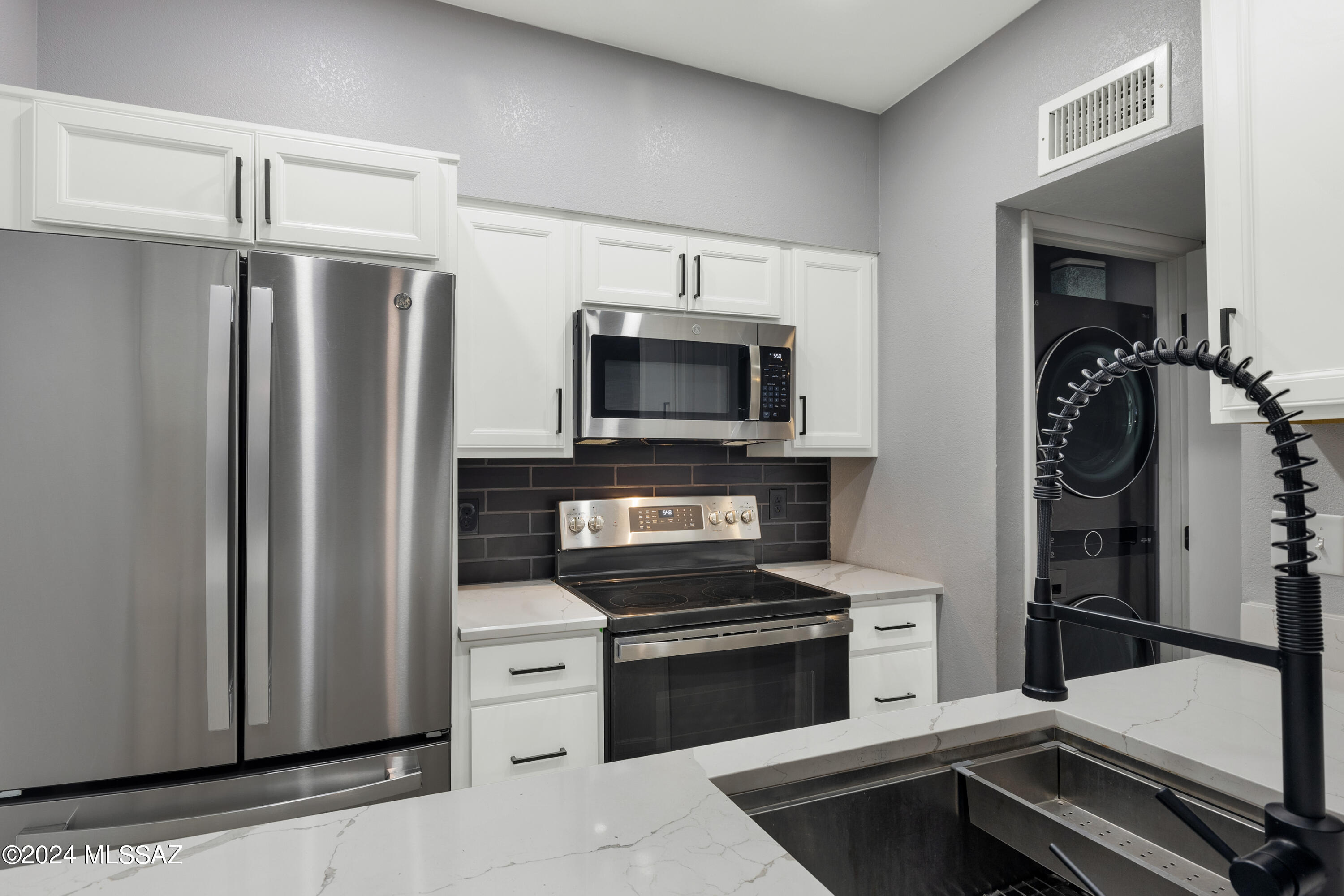 7664 E 22Nd Street Unit: 23