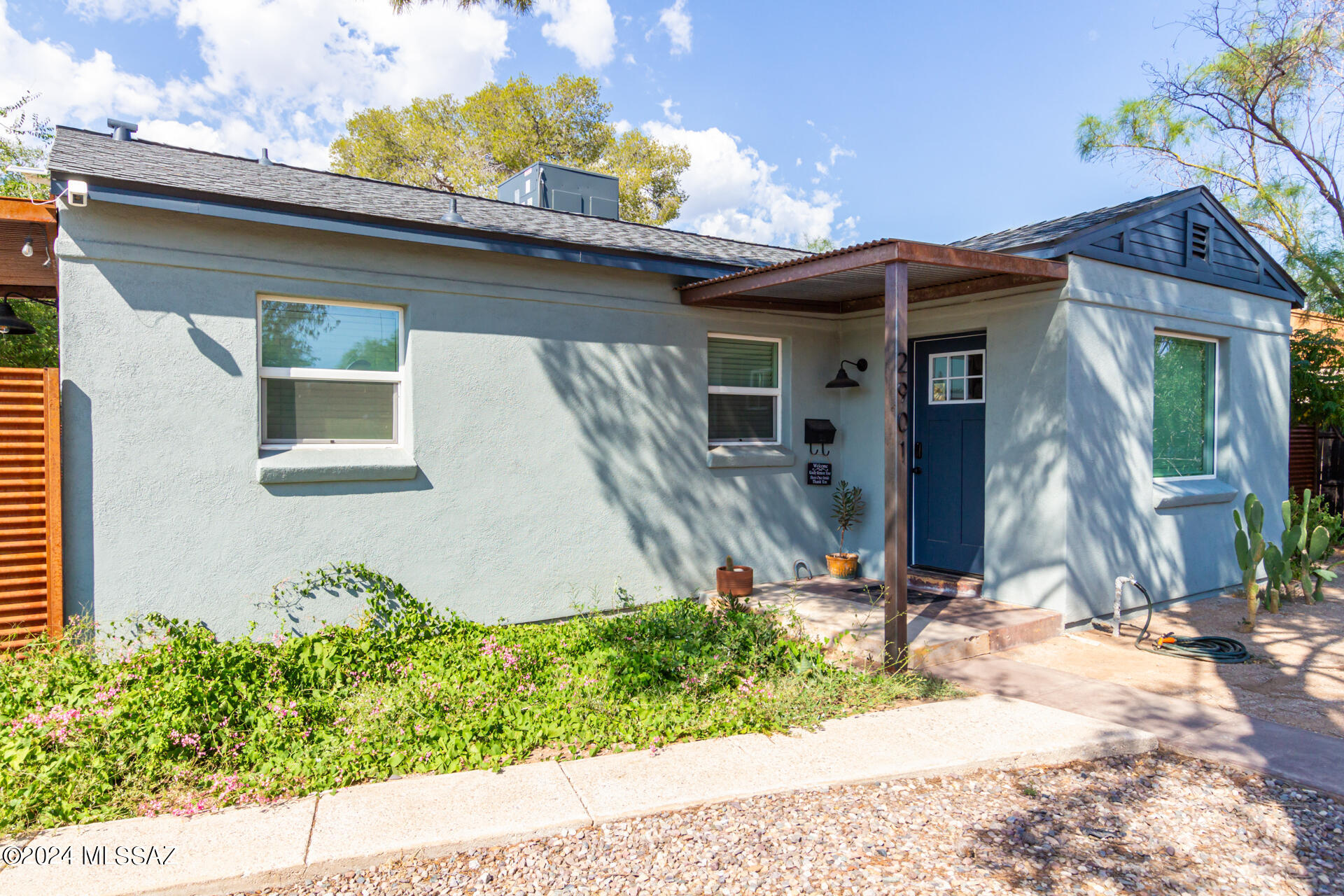 2901 E Elm Street