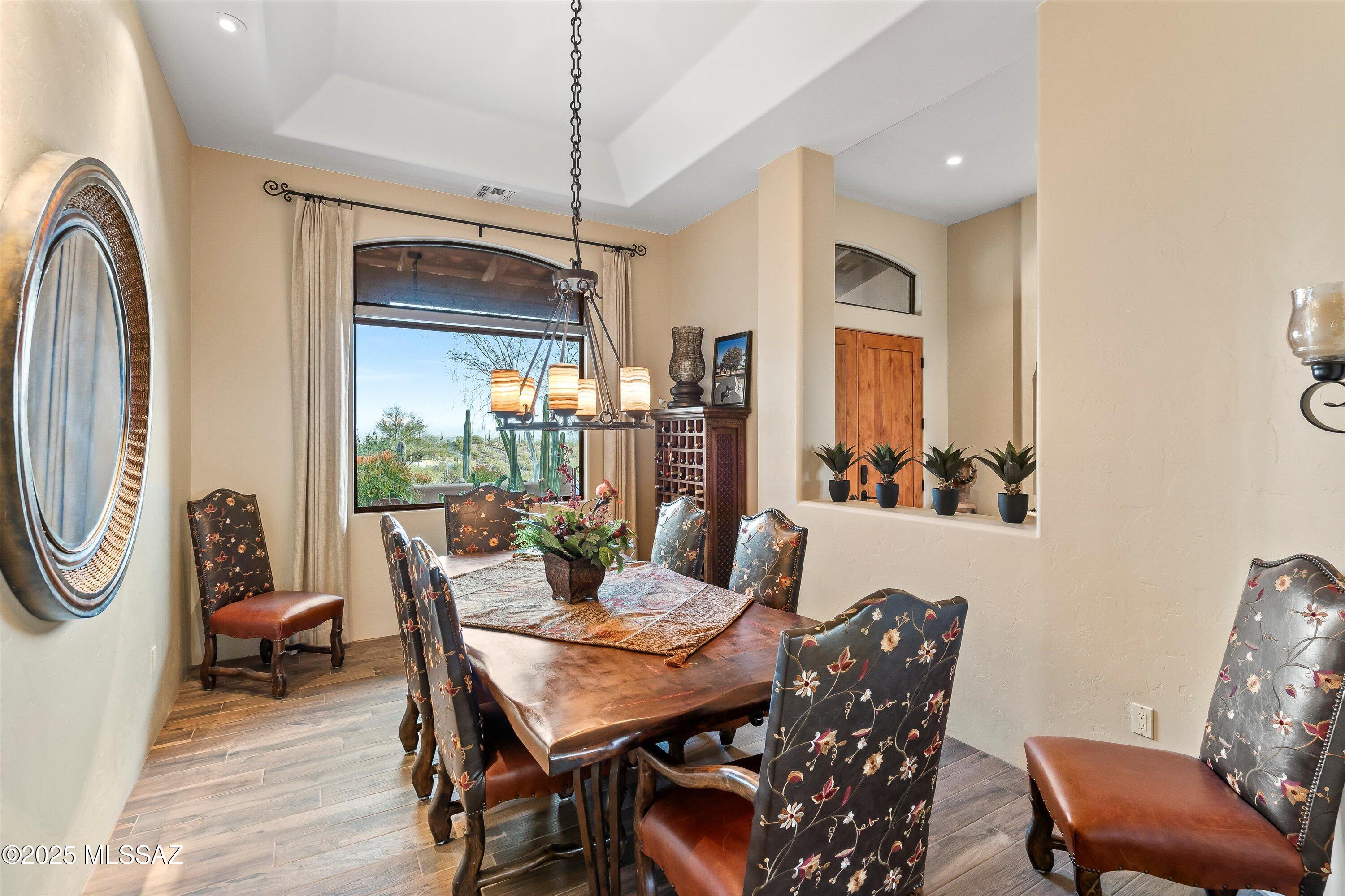 7557 E Crested Saguaro Place