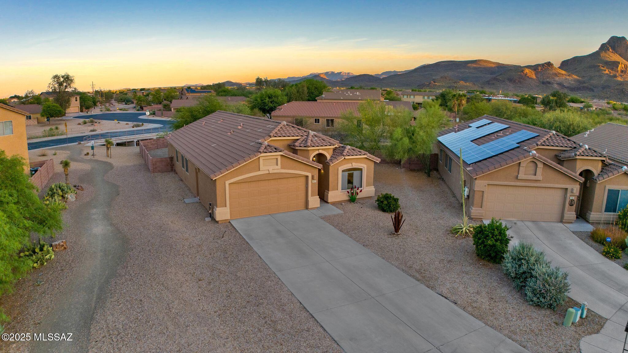 7977 W Sunfire Drive