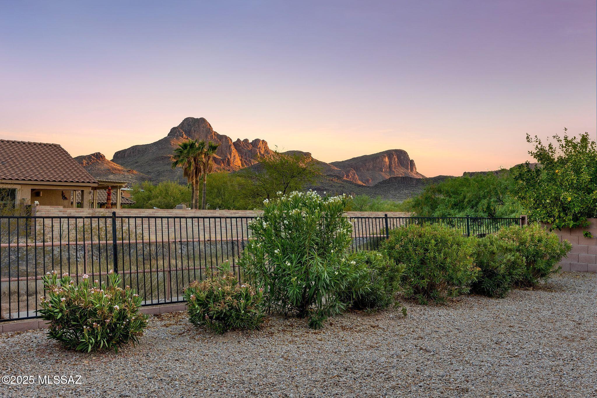 7977 W Sunfire Drive