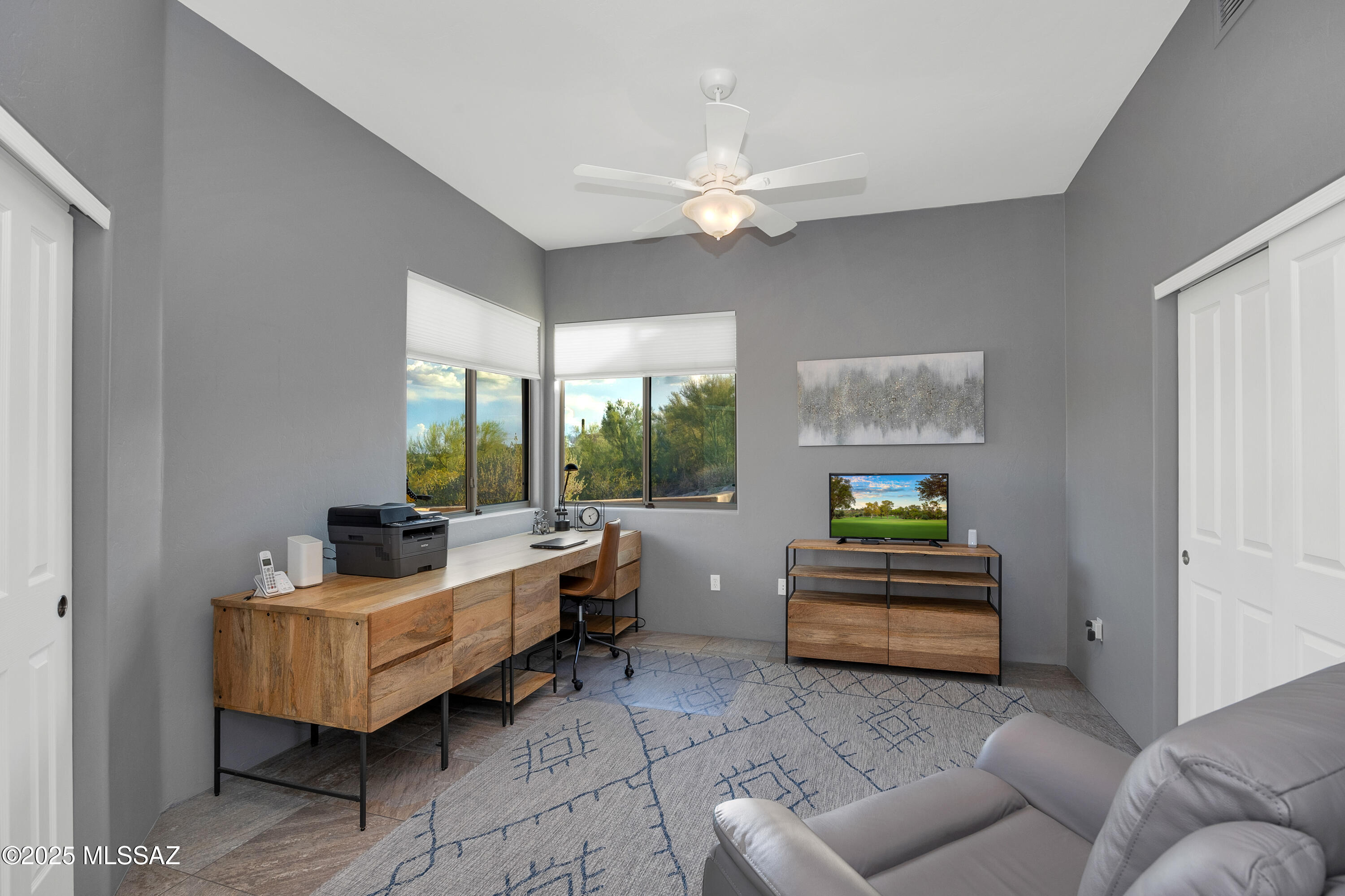 4239 N Placita De Sandra