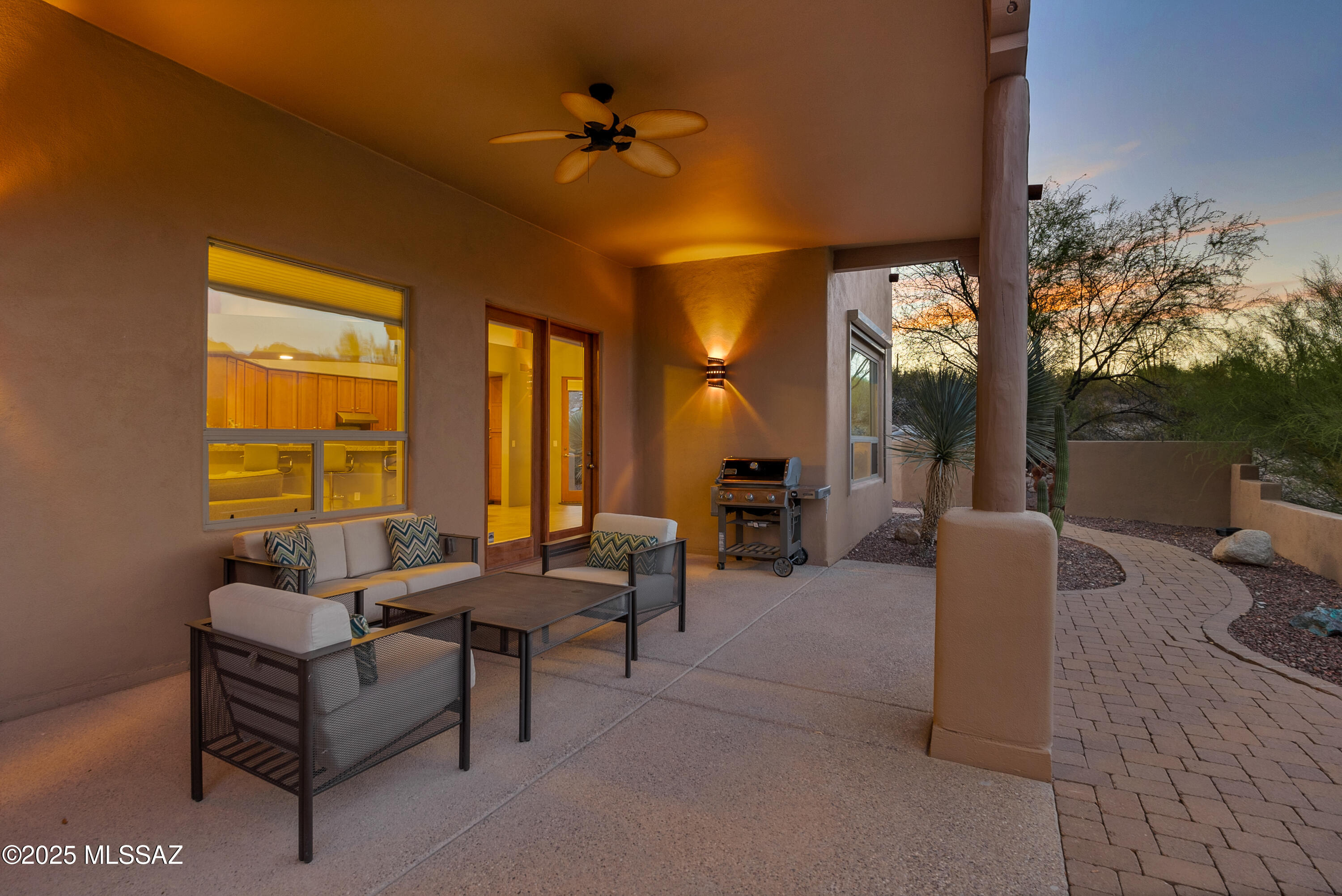 4239 N Placita De Sandra