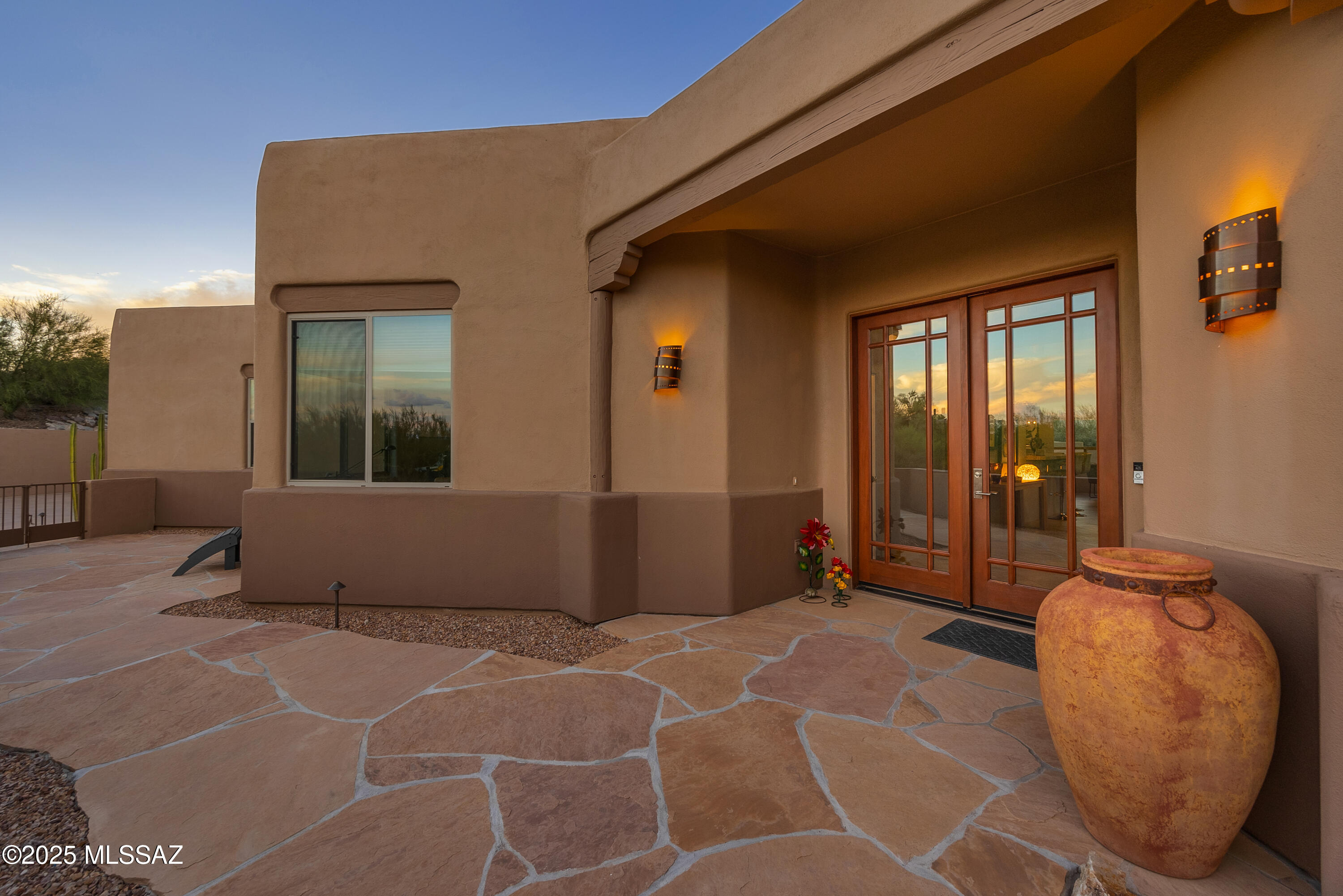 4239 N Placita De Sandra