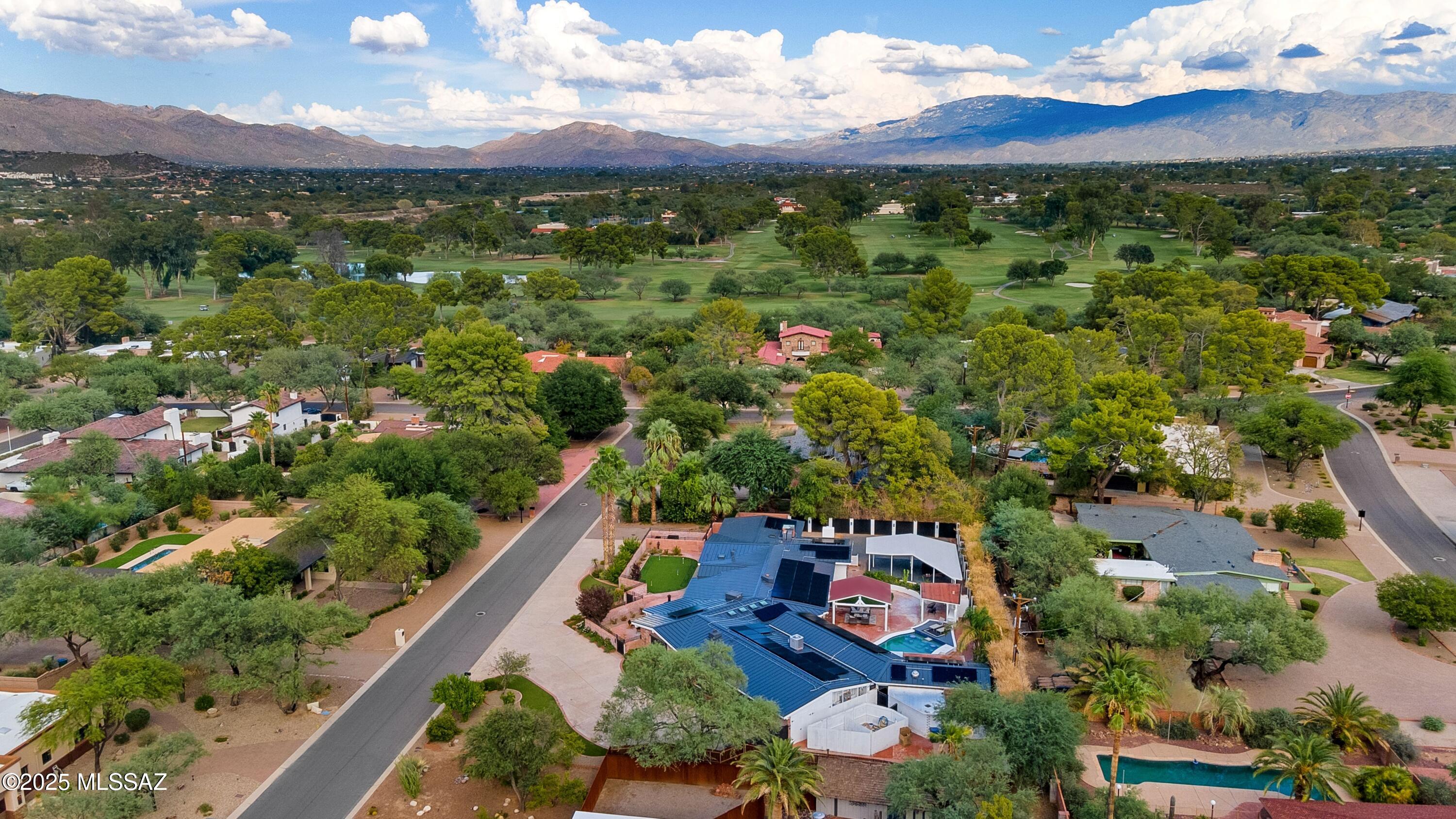 6126 E San Leandro Drive