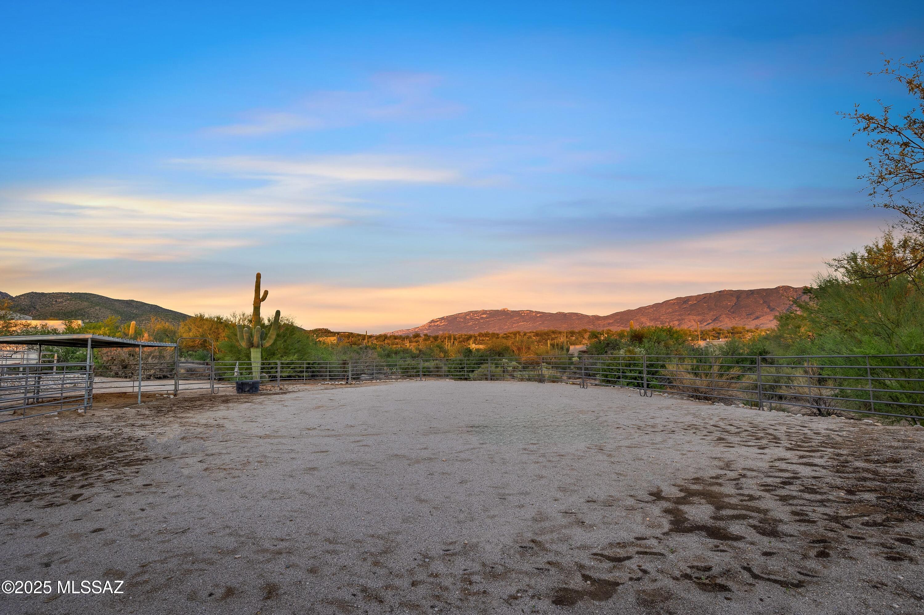 13030 E Camino Ancho