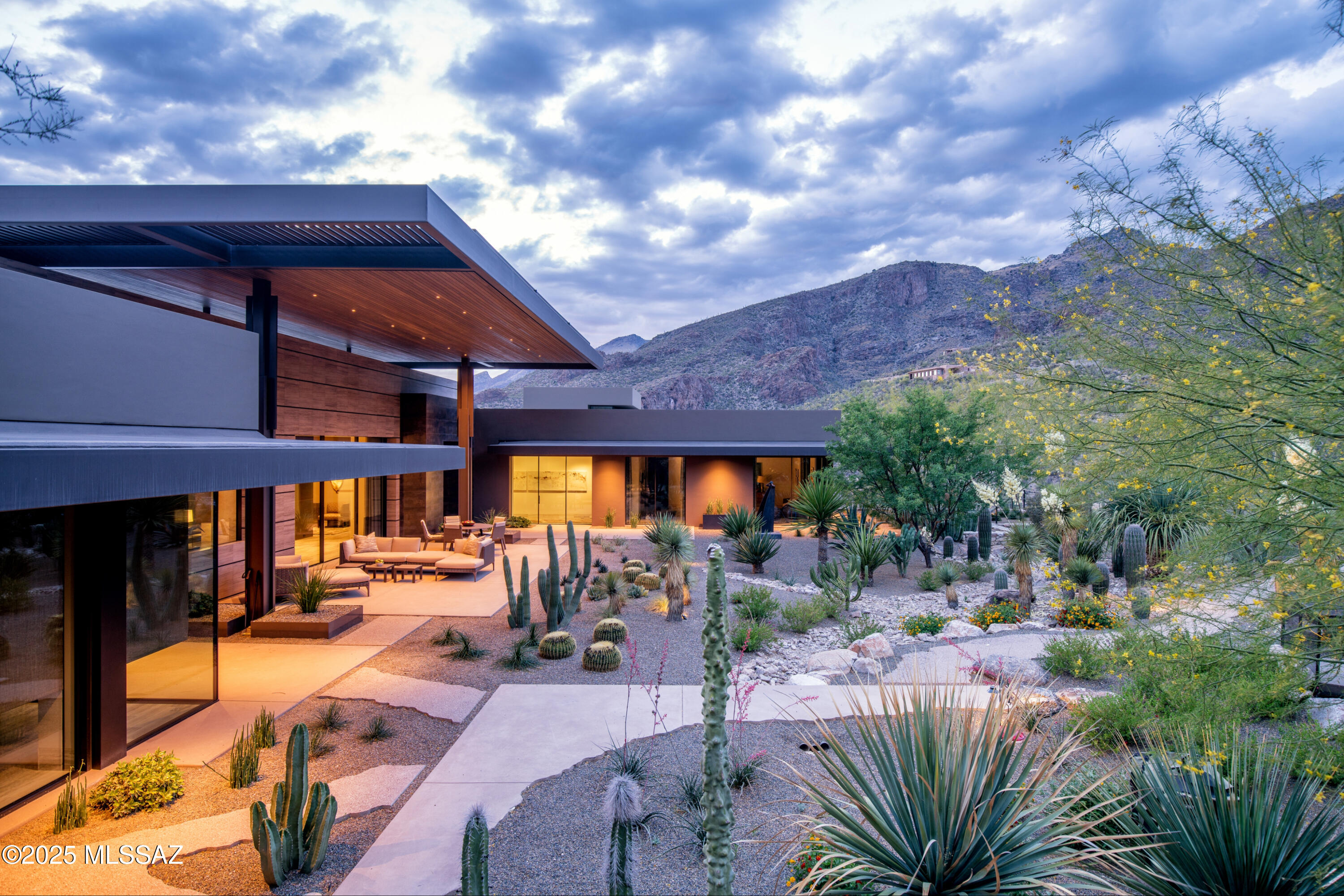 6452 N Rattlesnake Canyon Road