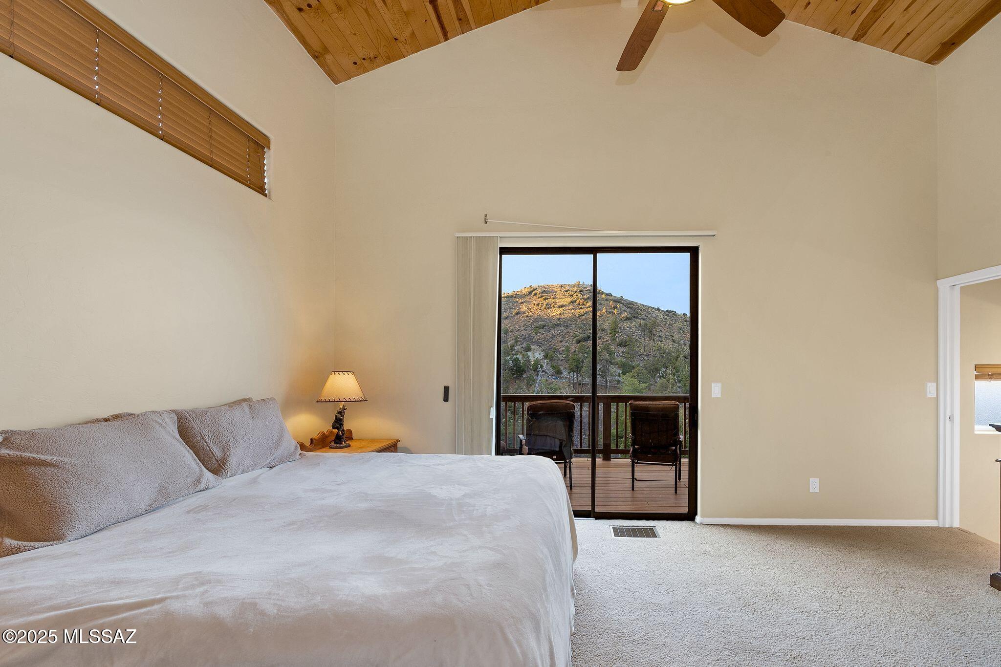 12925 N Phoenix Avenue