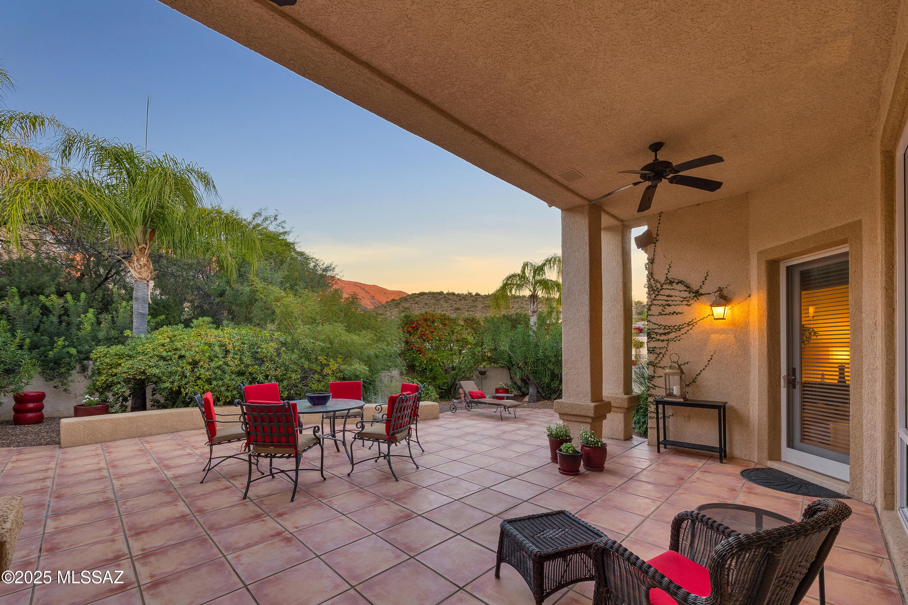 5811 E Placita Rocosa