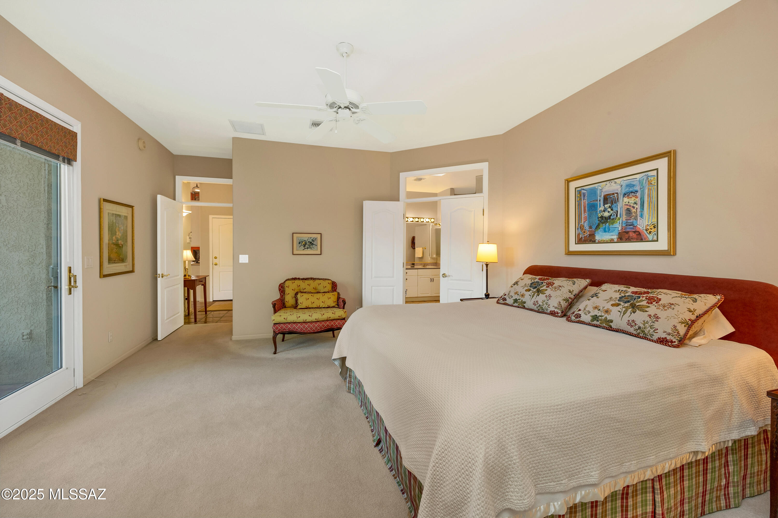 5811 E Placita Rocosa