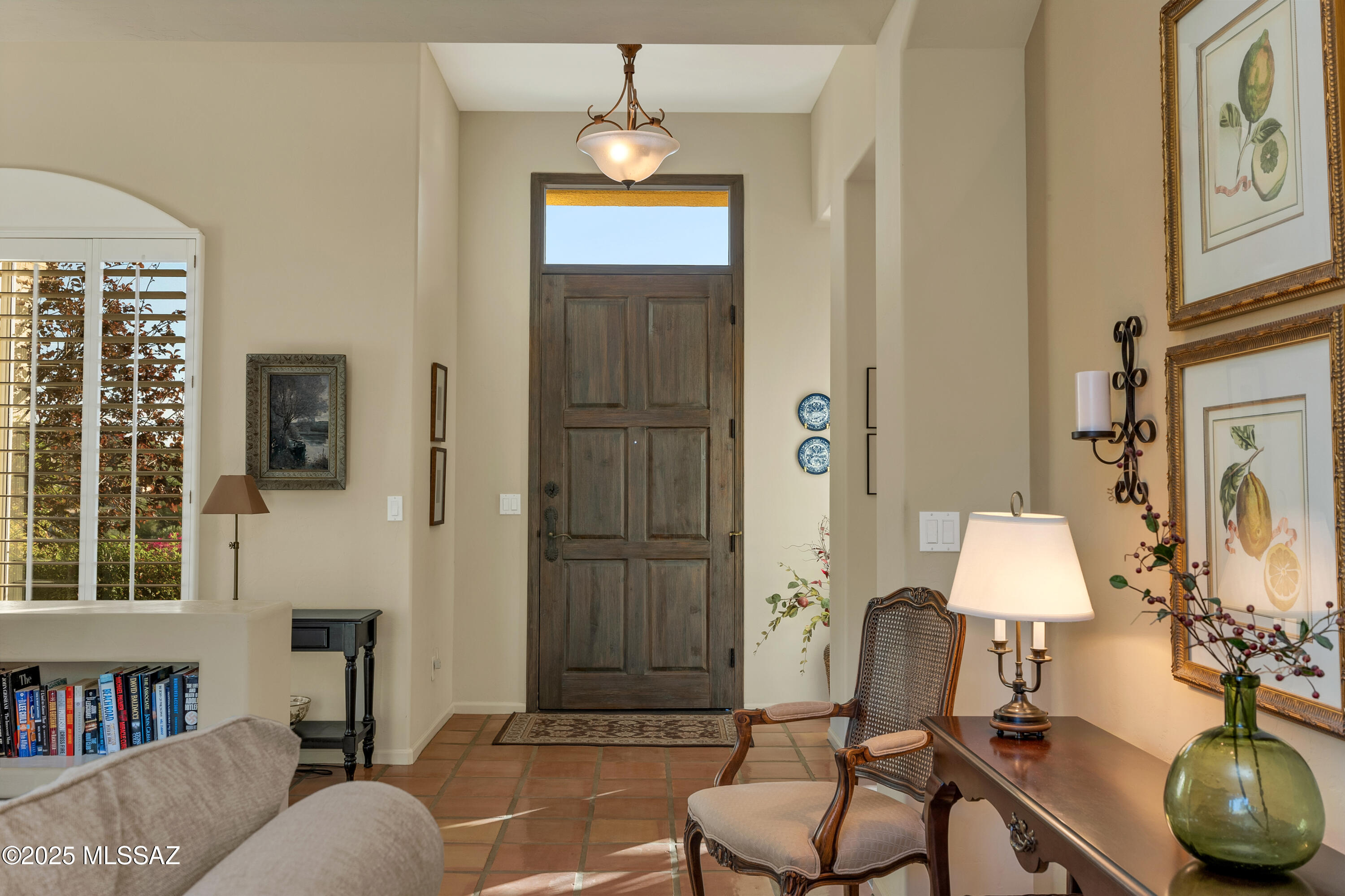 5811 E Placita Rocosa