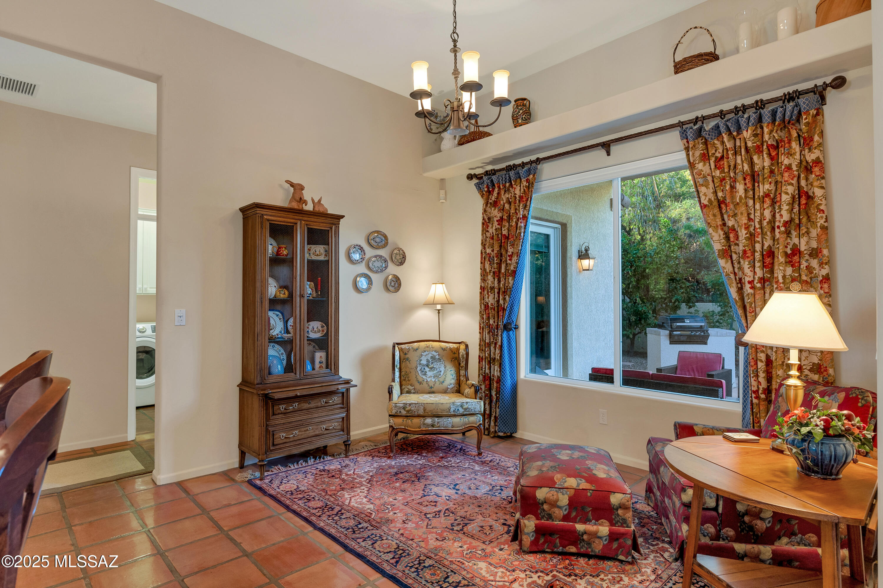 5811 E Placita Rocosa