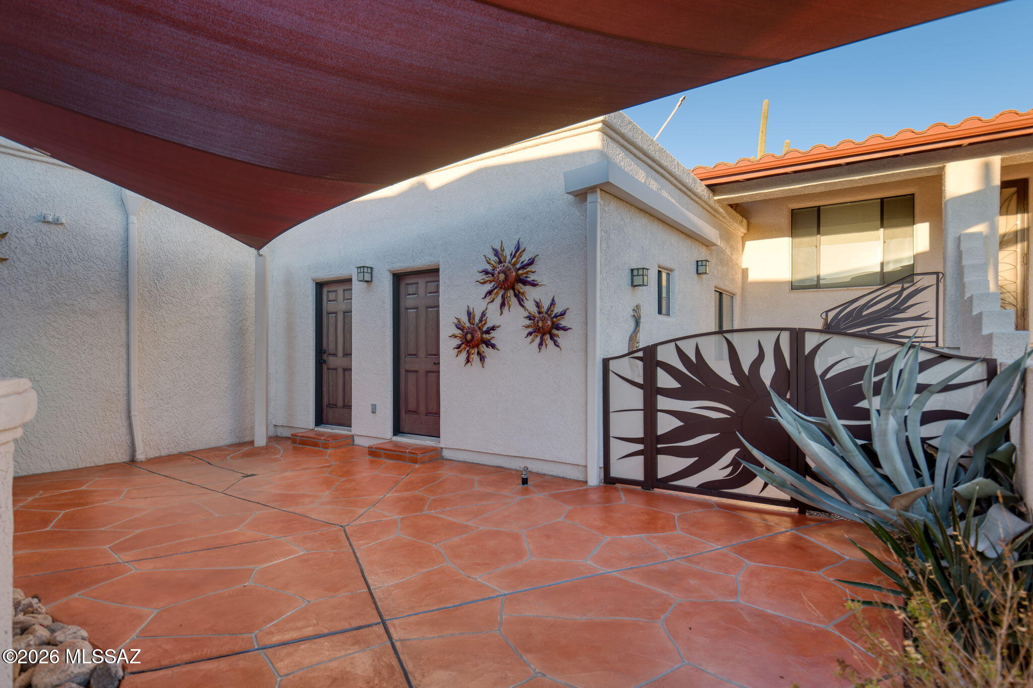 5300 N Avenida De La Colina