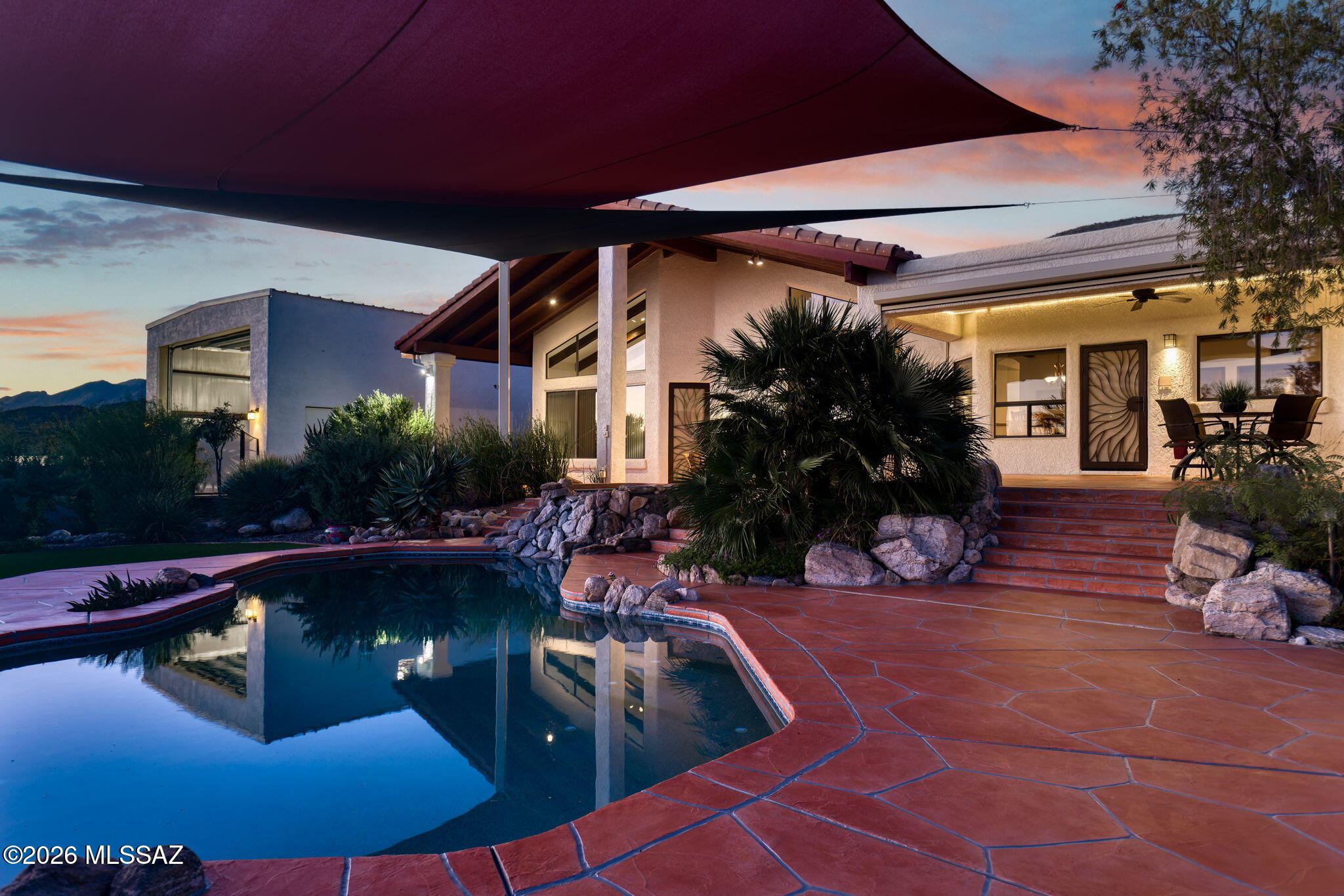 5300 N Avenida De La Colina