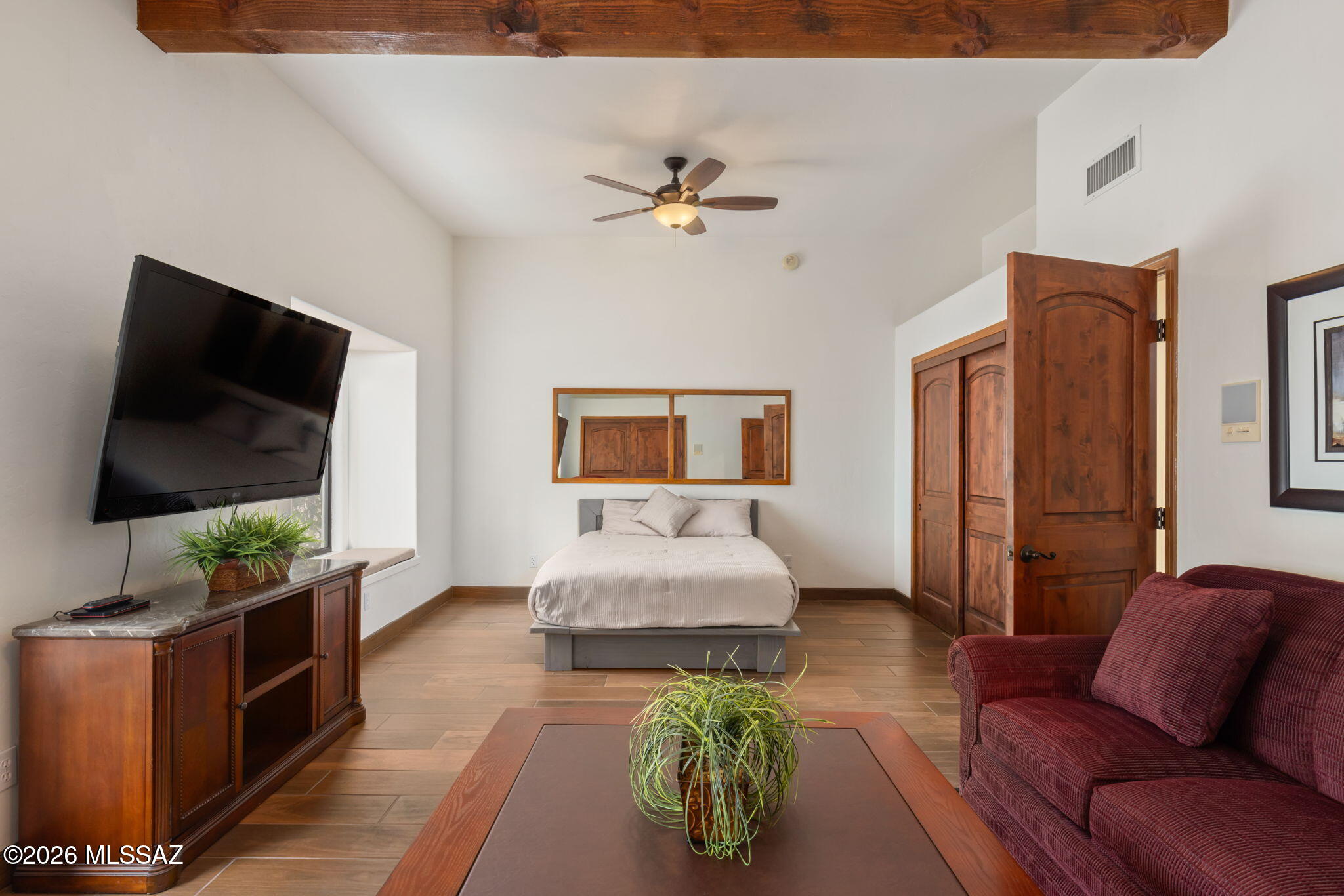 5300 N Avenida De La Colina