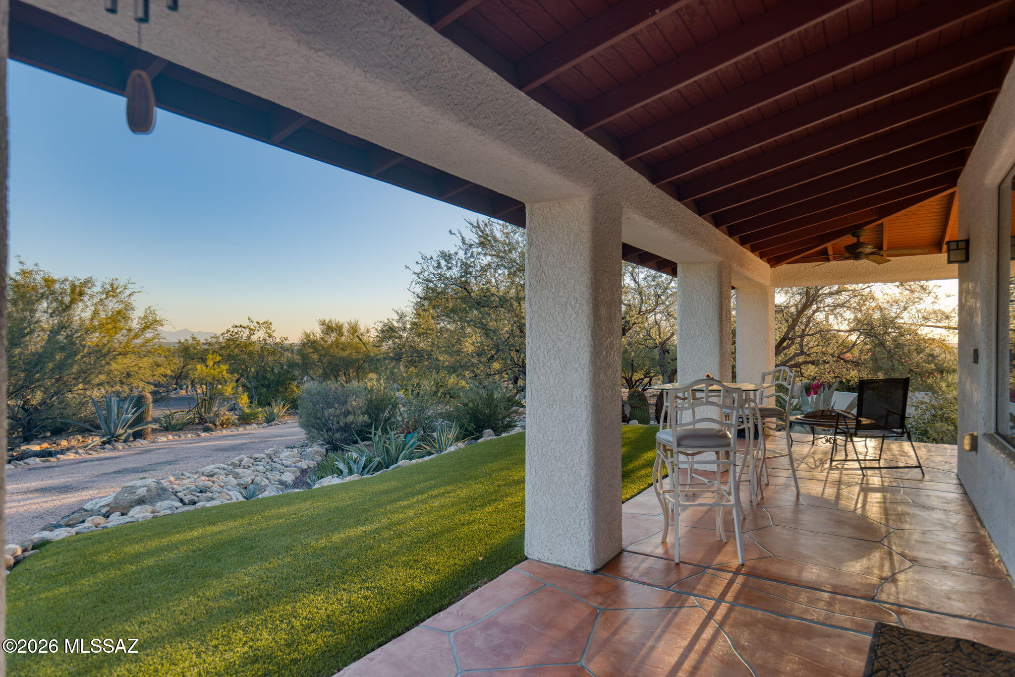 5300 N Avenida De La Colina