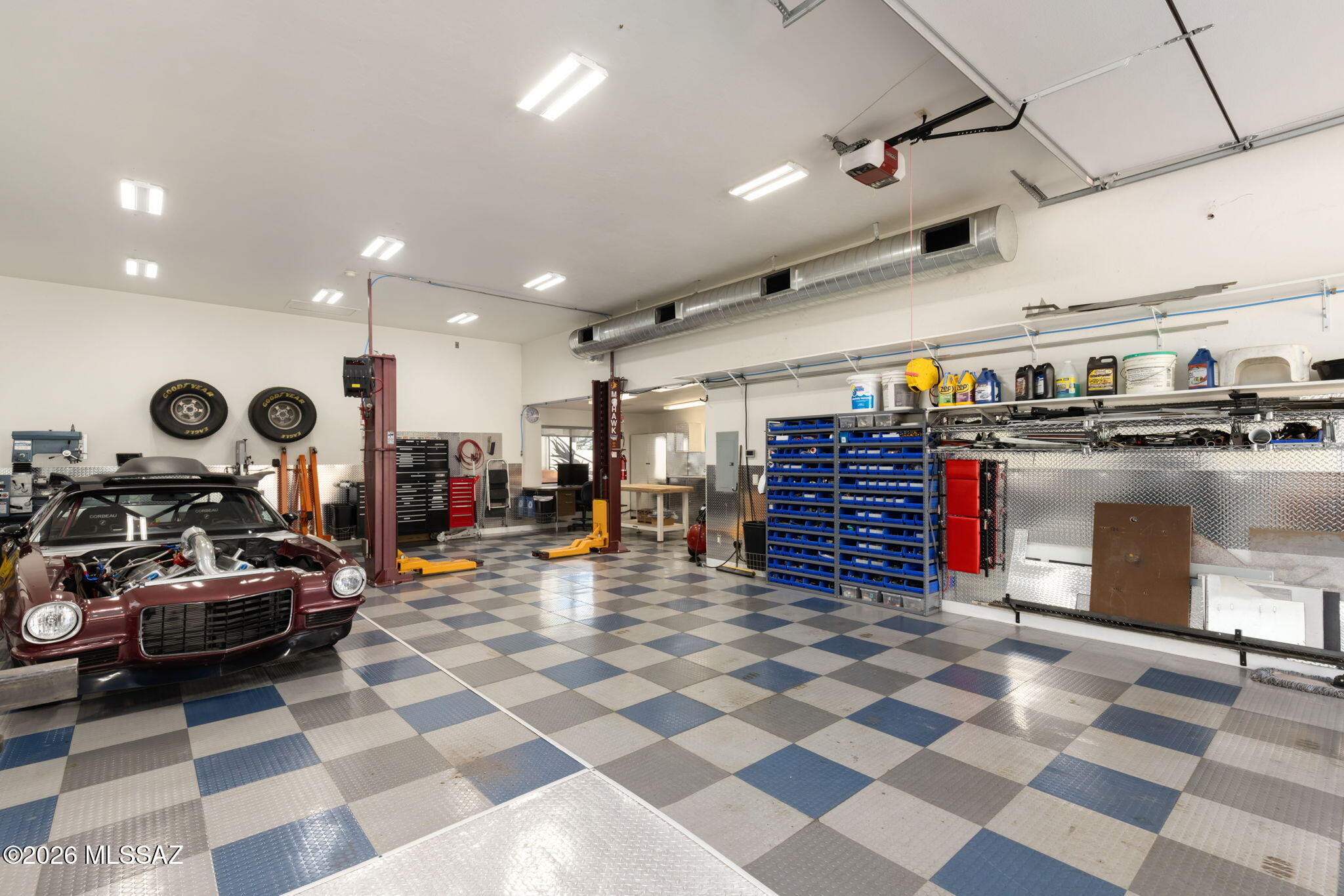 5300 N Avenida De La Colina