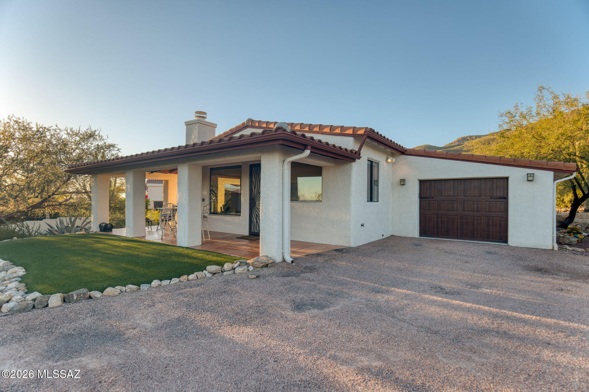 5300 N Avenida De La Colina