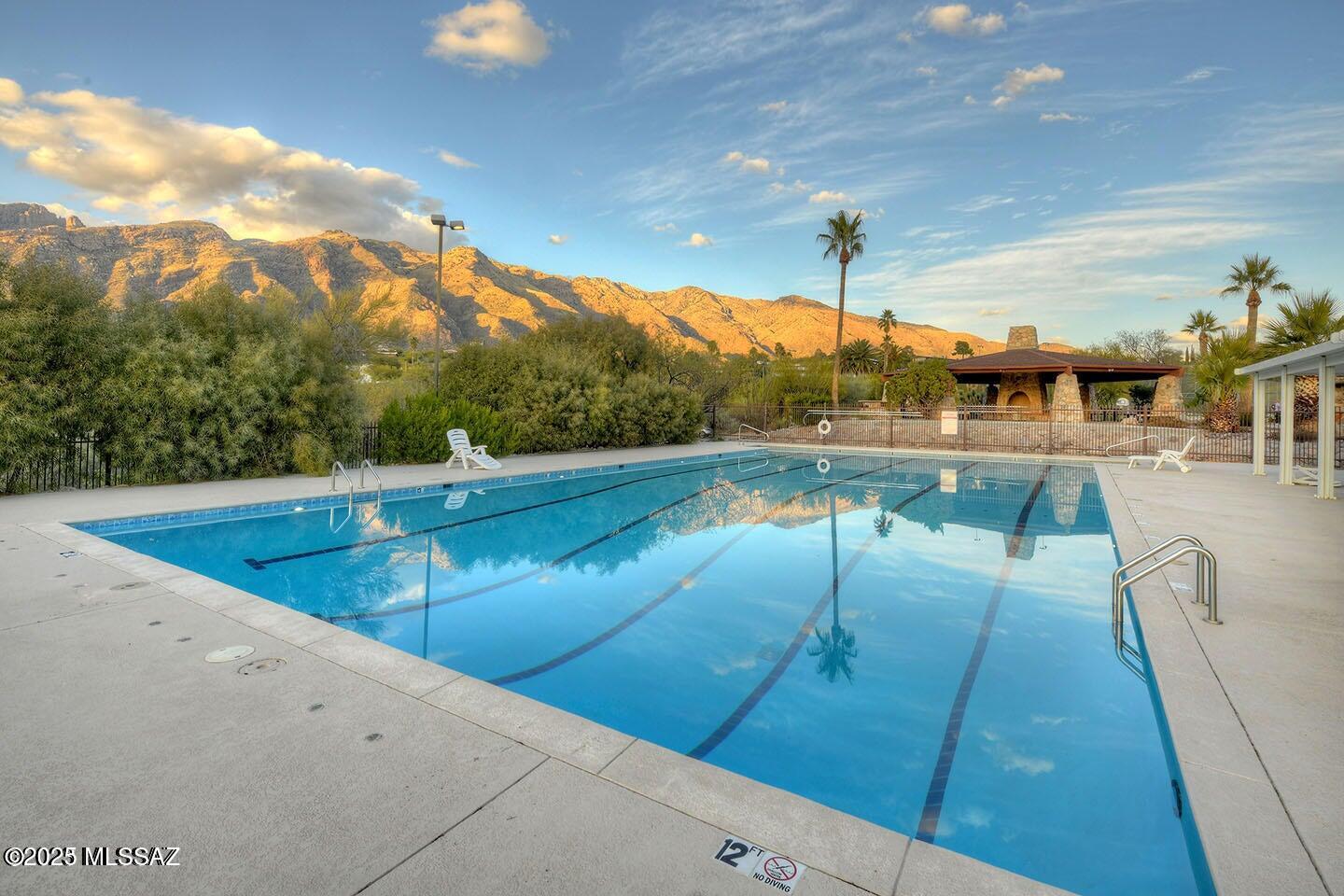 4921 E Camino De Los Olivos