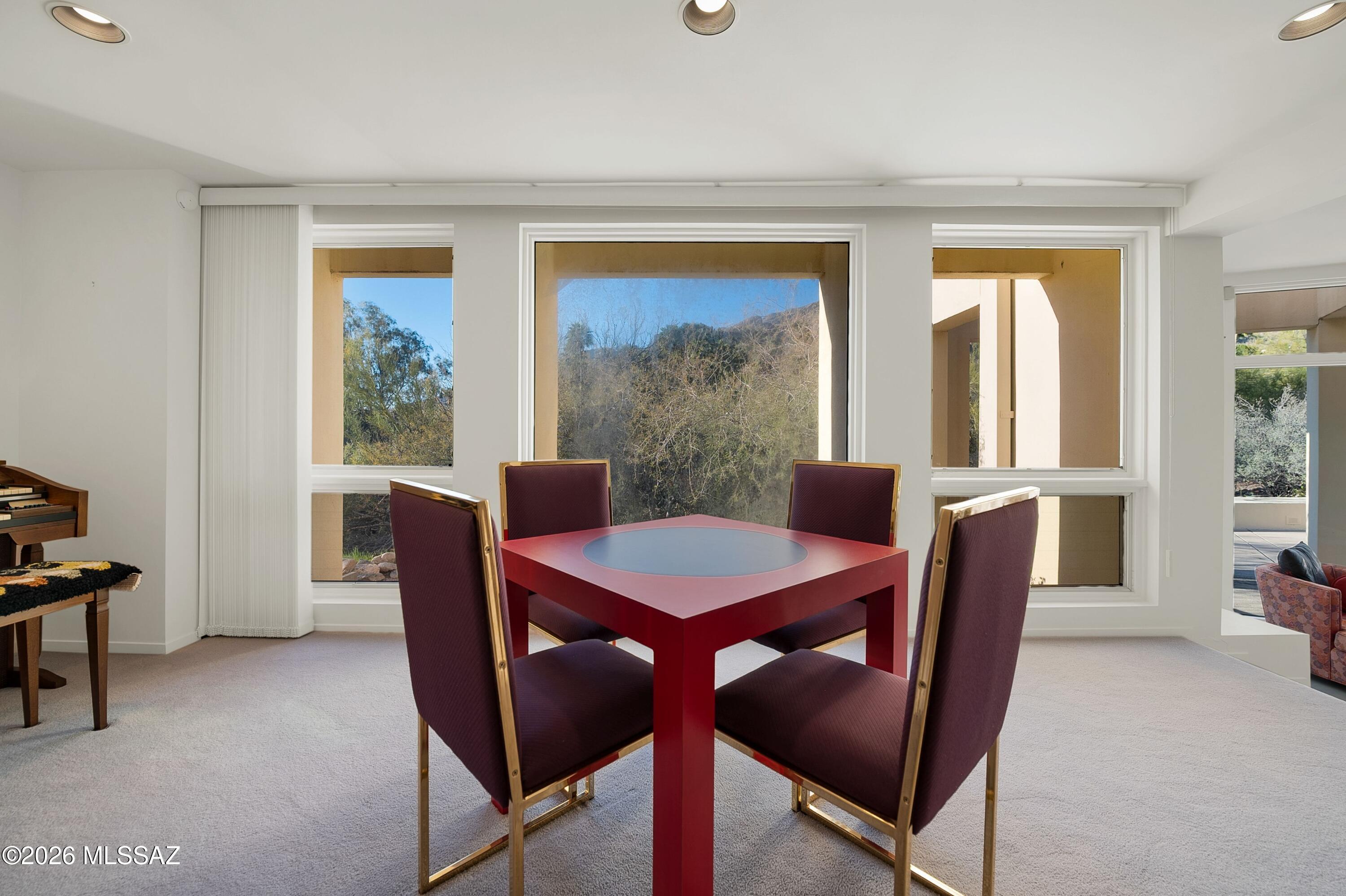 4941 E Mission Hill Place