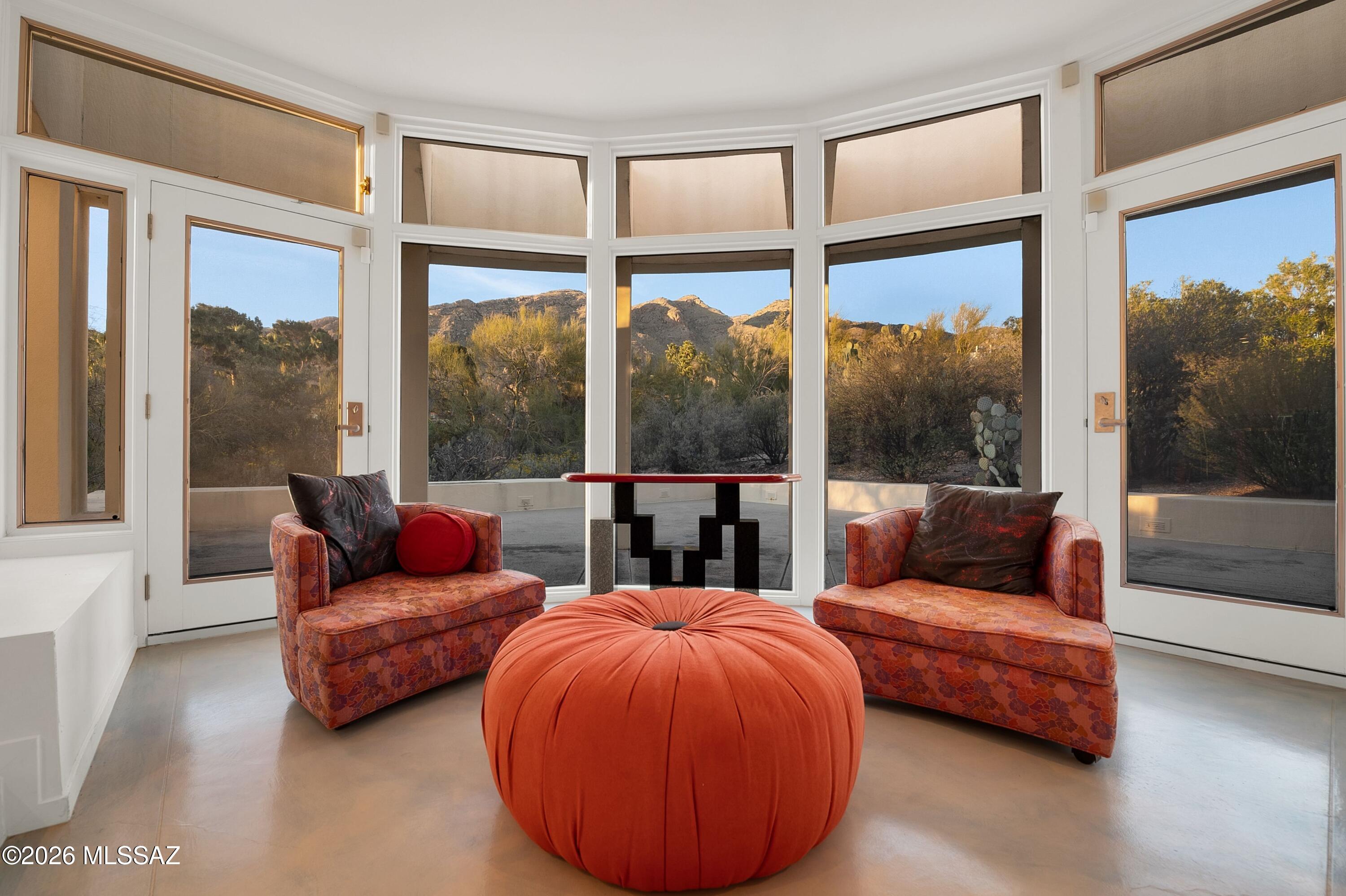 4941 E Mission Hill Place