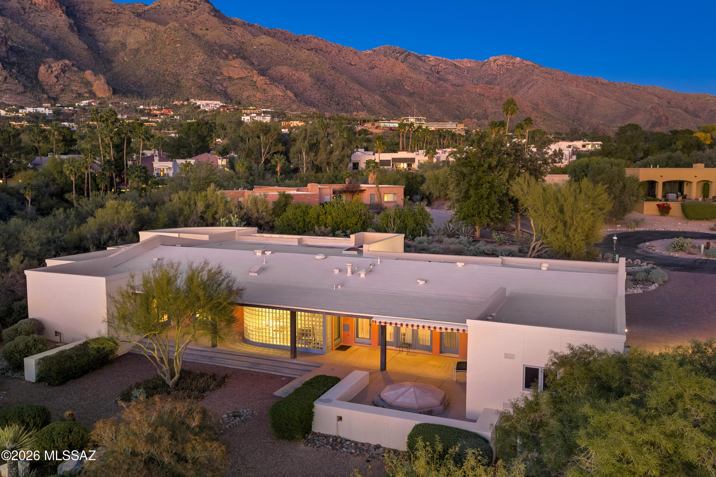 4941 E Mission Hill Place