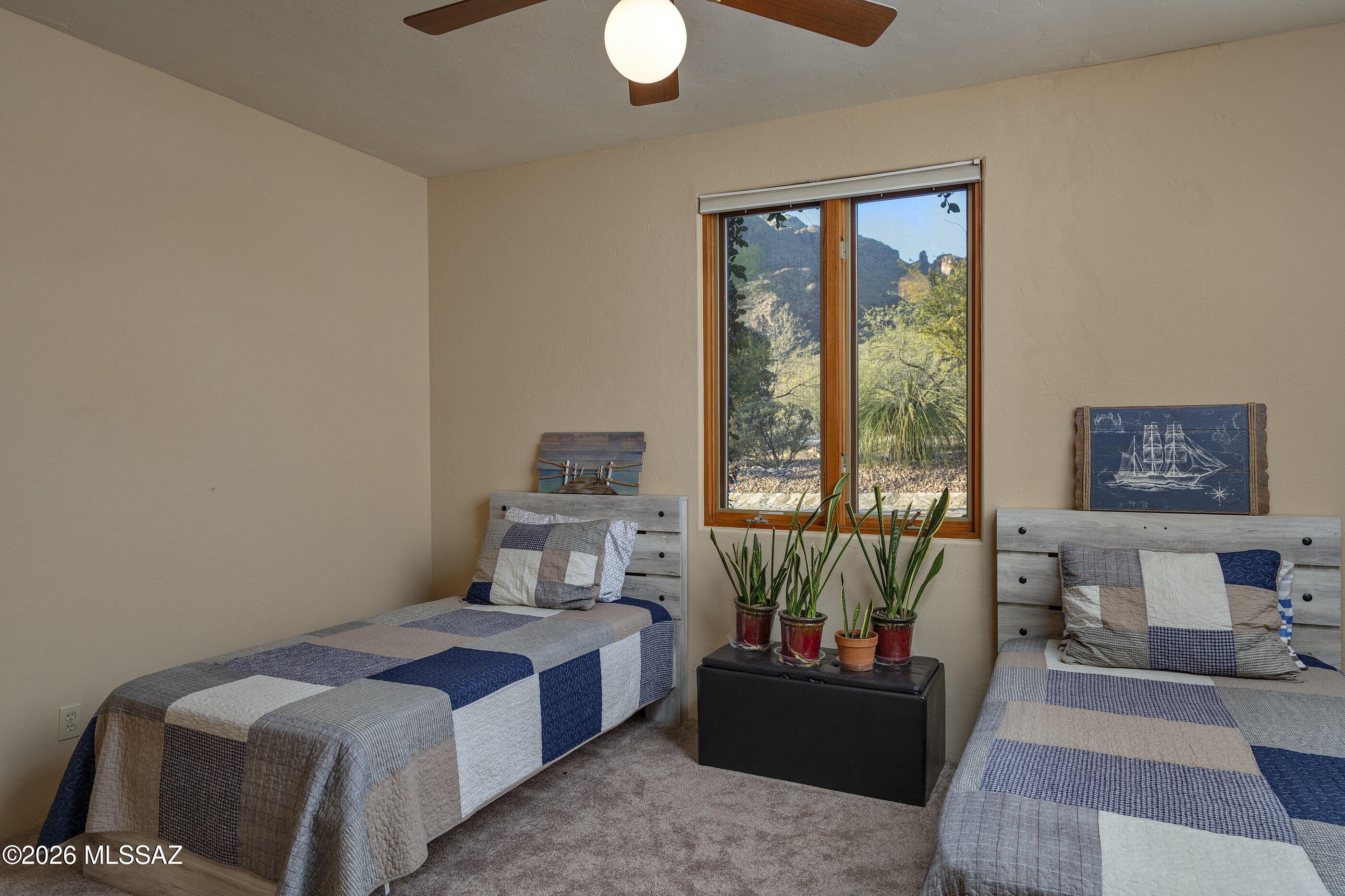 6361 N Canon Del Pajaro